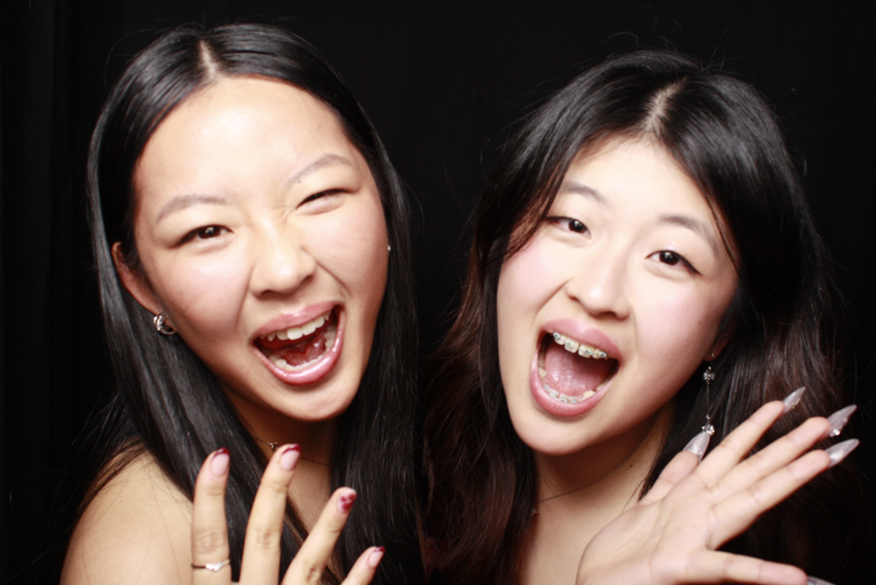 St Orans College Ball 2025 - Booth 1 | View more photos from the event at wgtngallery.classicphotobooths.co.nz/u/wgtncpbgallery/St-Orans-College-Ball-2025-Booth-1