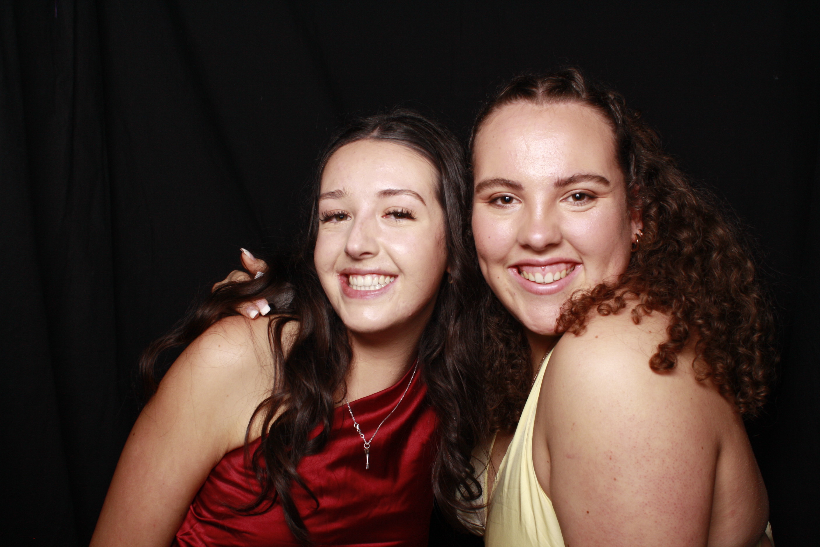 St Orans College Ball 2025 - Booth 1 | View more photos from the event at wgtngallery.classicphotobooths.co.nz/u/wgtncpbgallery/St-Orans-College-Ball-2025-Booth-1