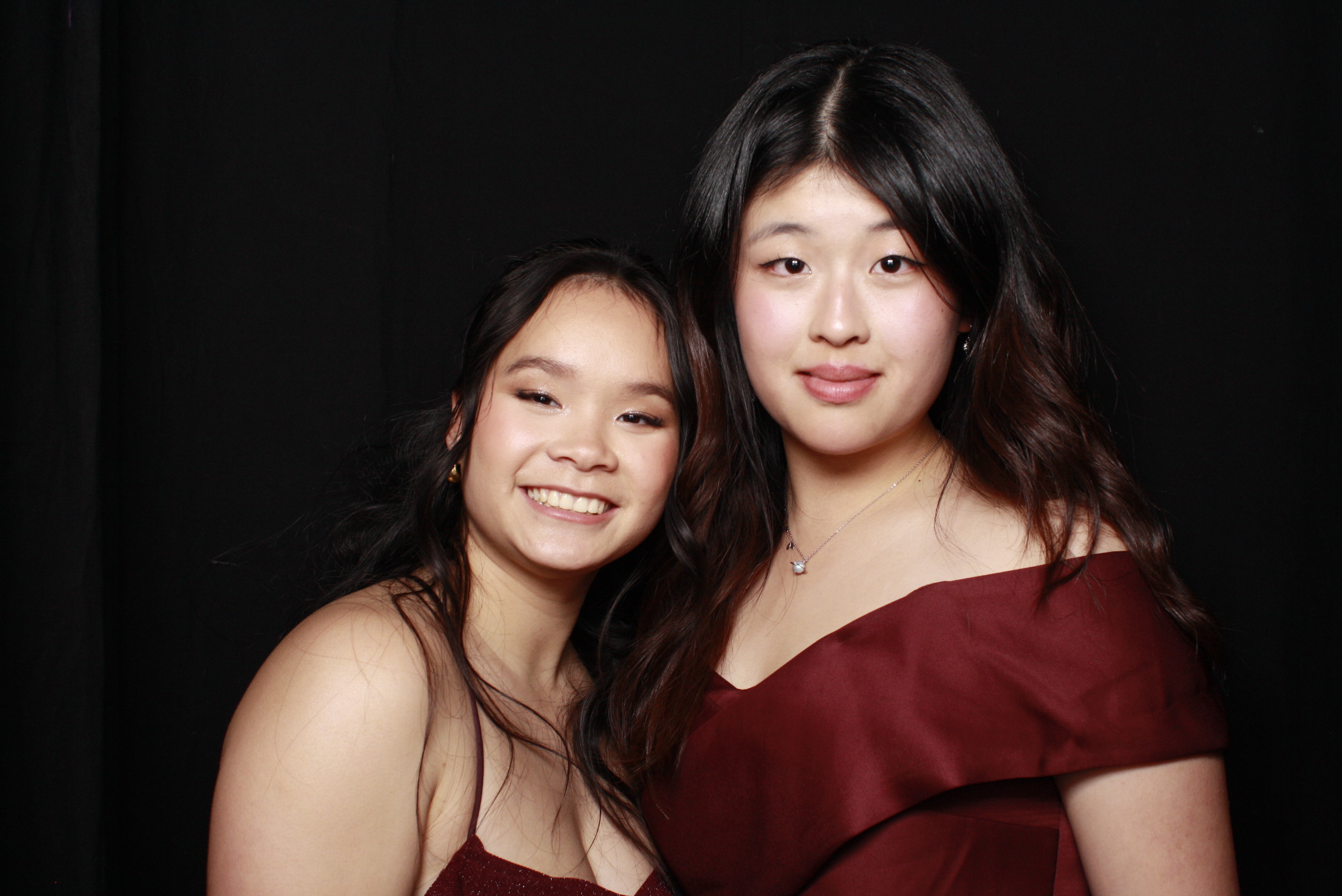 St Orans College Ball 2025 - Booth 1 | View more photos from the event at wgtngallery.classicphotobooths.co.nz/u/wgtncpbgallery/St-Orans-College-Ball-2025-Booth-1