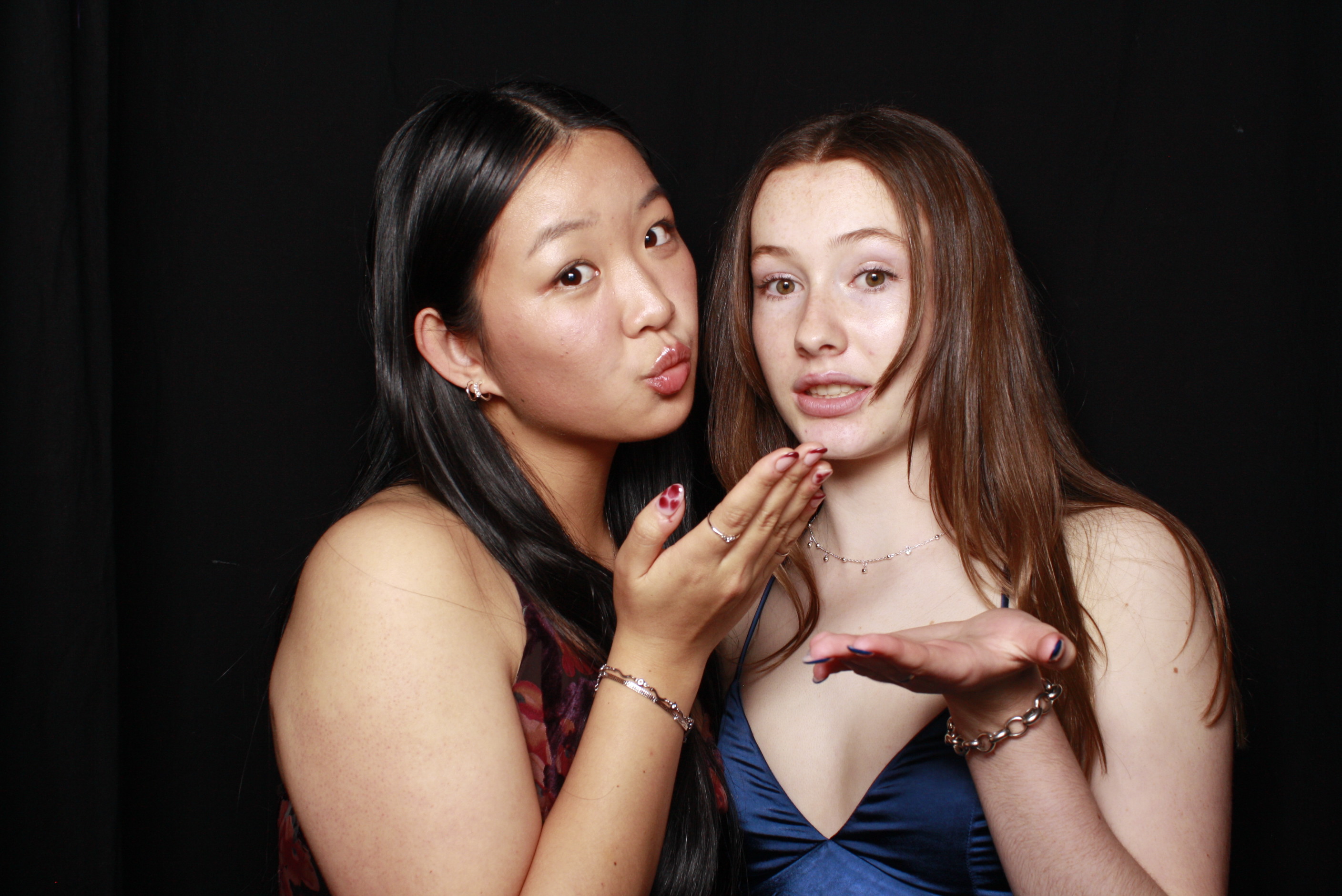 St Orans College Ball 2025 - Booth 1 | View more photos from the event at wgtngallery.classicphotobooths.co.nz/u/wgtncpbgallery/St-Orans-College-Ball-2025-Booth-1