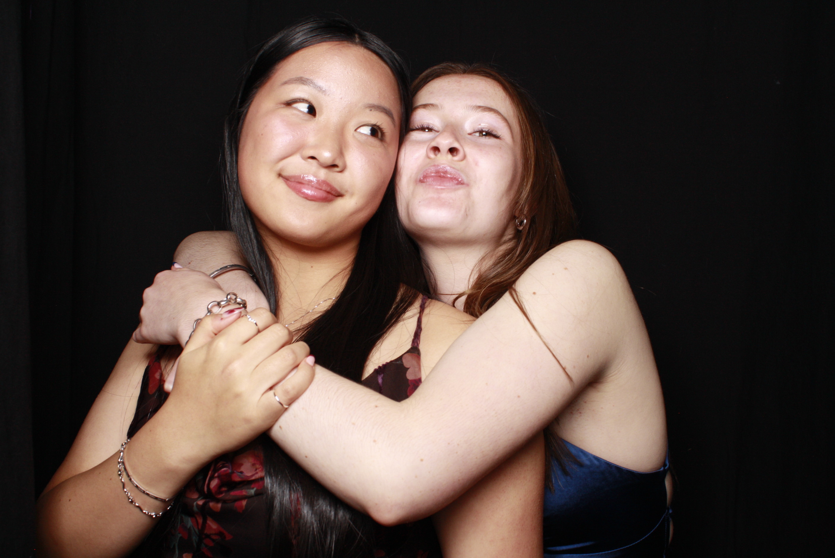 St Orans College Ball 2025 - Booth 1 | View more photos from the event at wgtngallery.classicphotobooths.co.nz/u/wgtncpbgallery/St-Orans-College-Ball-2025-Booth-1