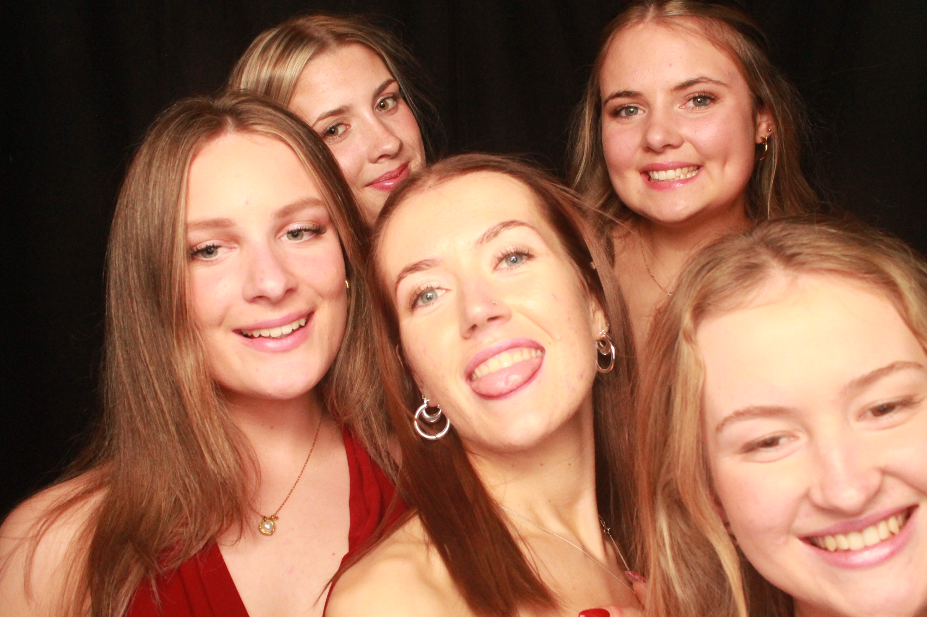 St Orans College Ball 2025 - Booth 2 | View more photos from the event at wgtngallery.classicphotobooths.co.nz/u/wgtncpbgallery/St-Orans-College-Ball-2025-Booth-2