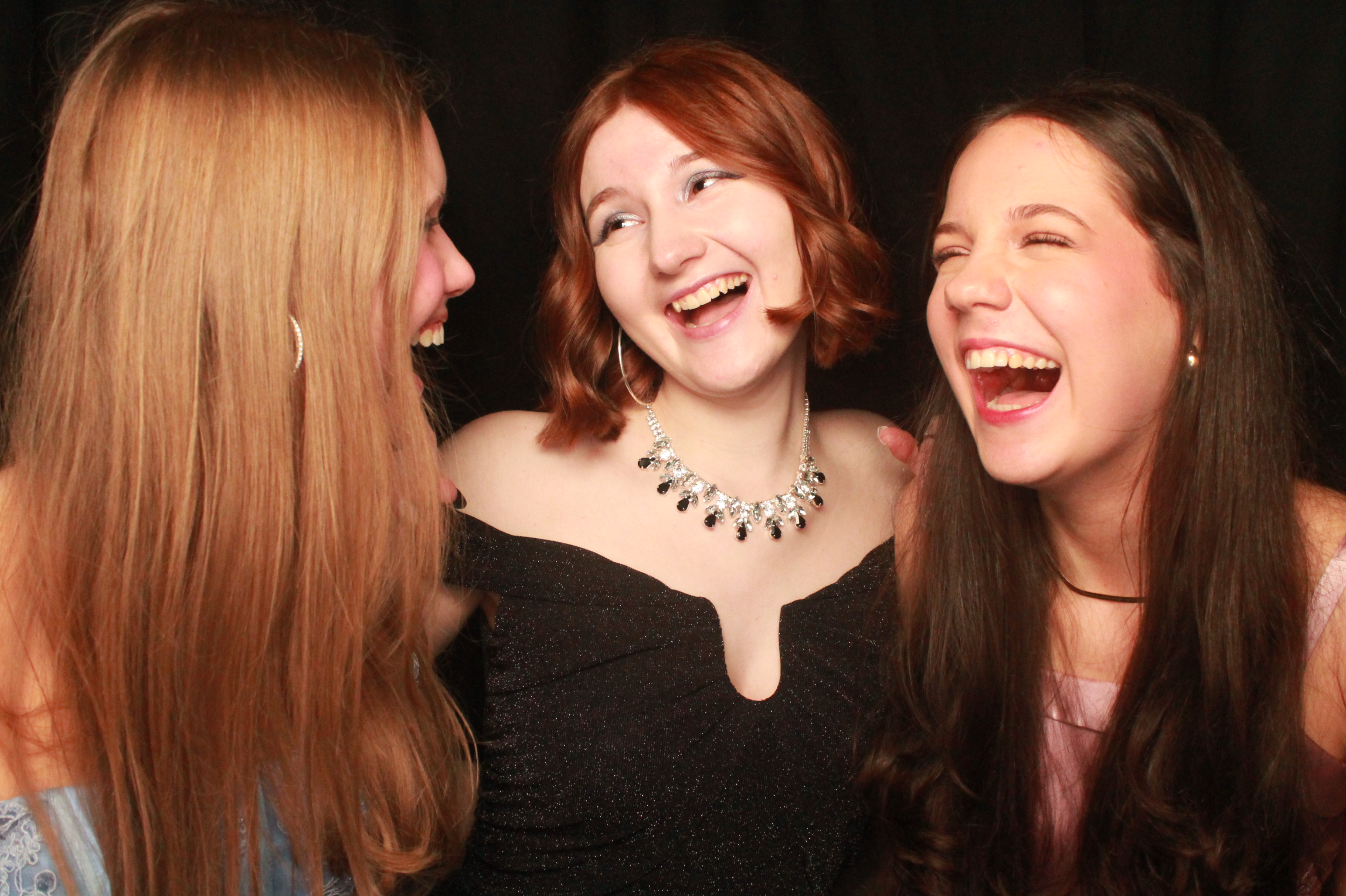 St Orans College Ball 2025 - Booth 2 | View more photos from the event at wgtngallery.classicphotobooths.co.nz/u/wgtncpbgallery/St-Orans-College-Ball-2025-Booth-2