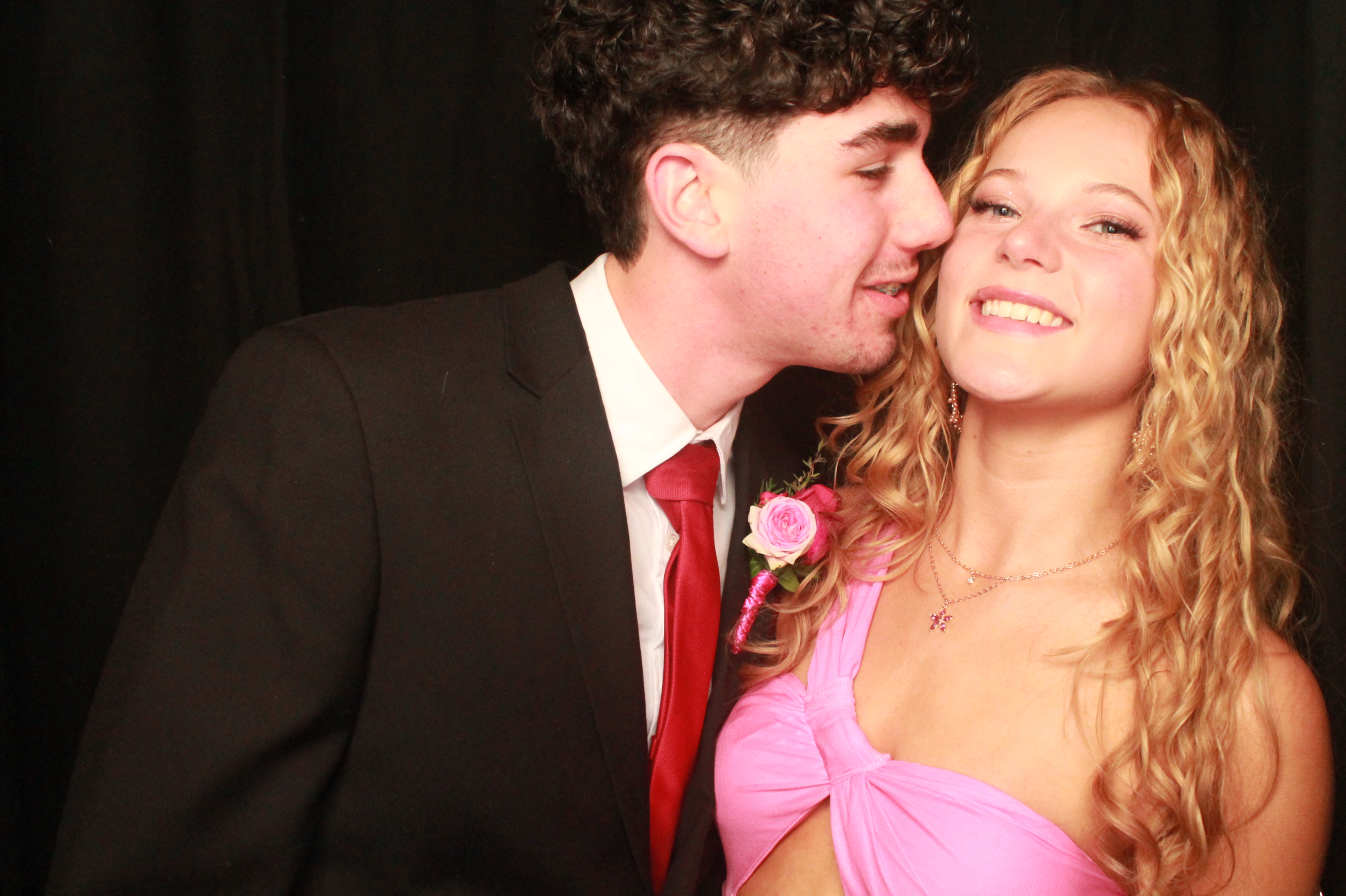 St Orans College Ball 2025 - Booth 2 | View more photos from the event at wgtngallery.classicphotobooths.co.nz/u/wgtncpbgallery/St-Orans-College-Ball-2025-Booth-2