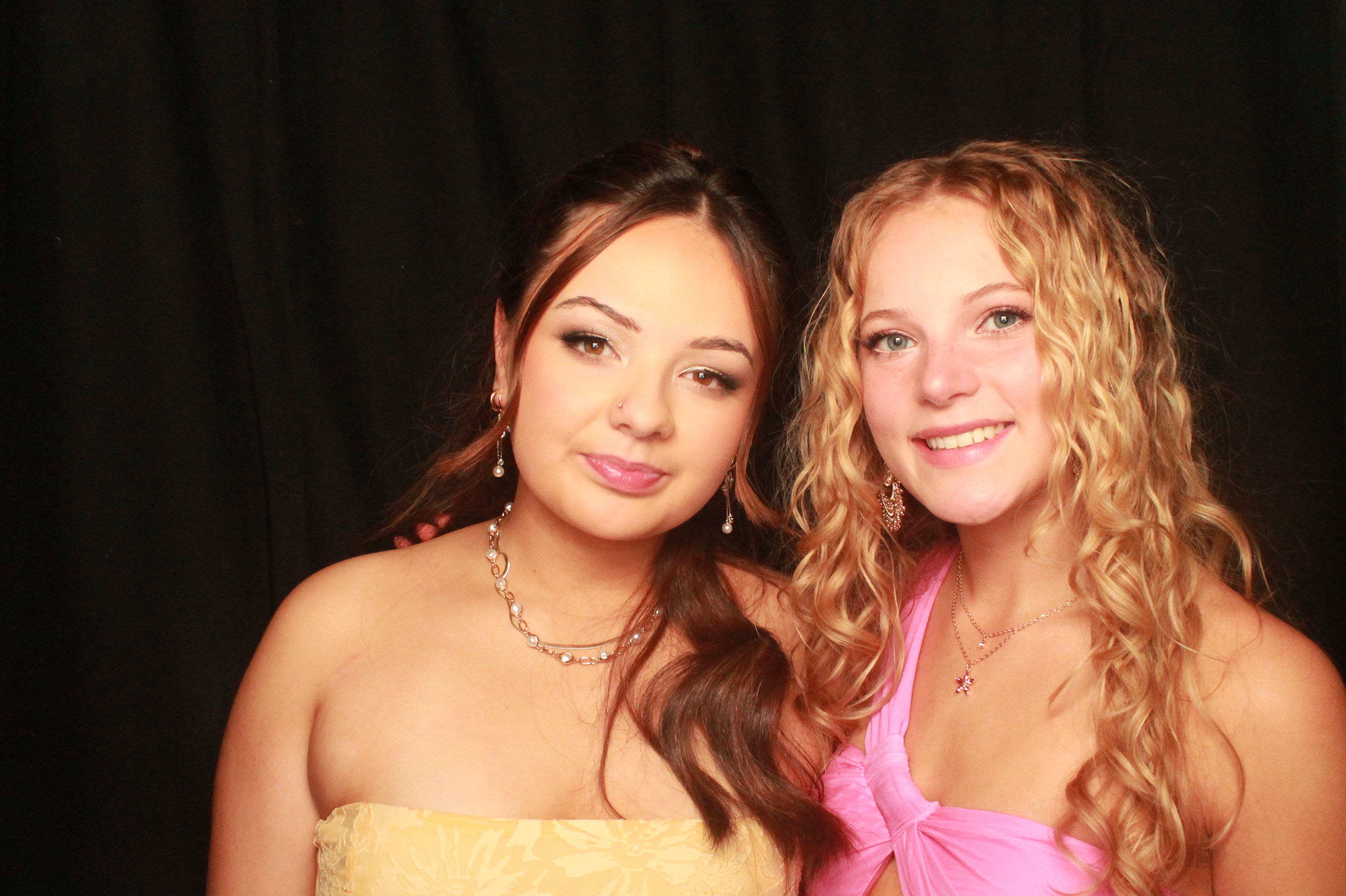 St Orans College Ball 2025 - Booth 2 | View more photos from the event at wgtngallery.classicphotobooths.co.nz/u/wgtncpbgallery/St-Orans-College-Ball-2025-Booth-2