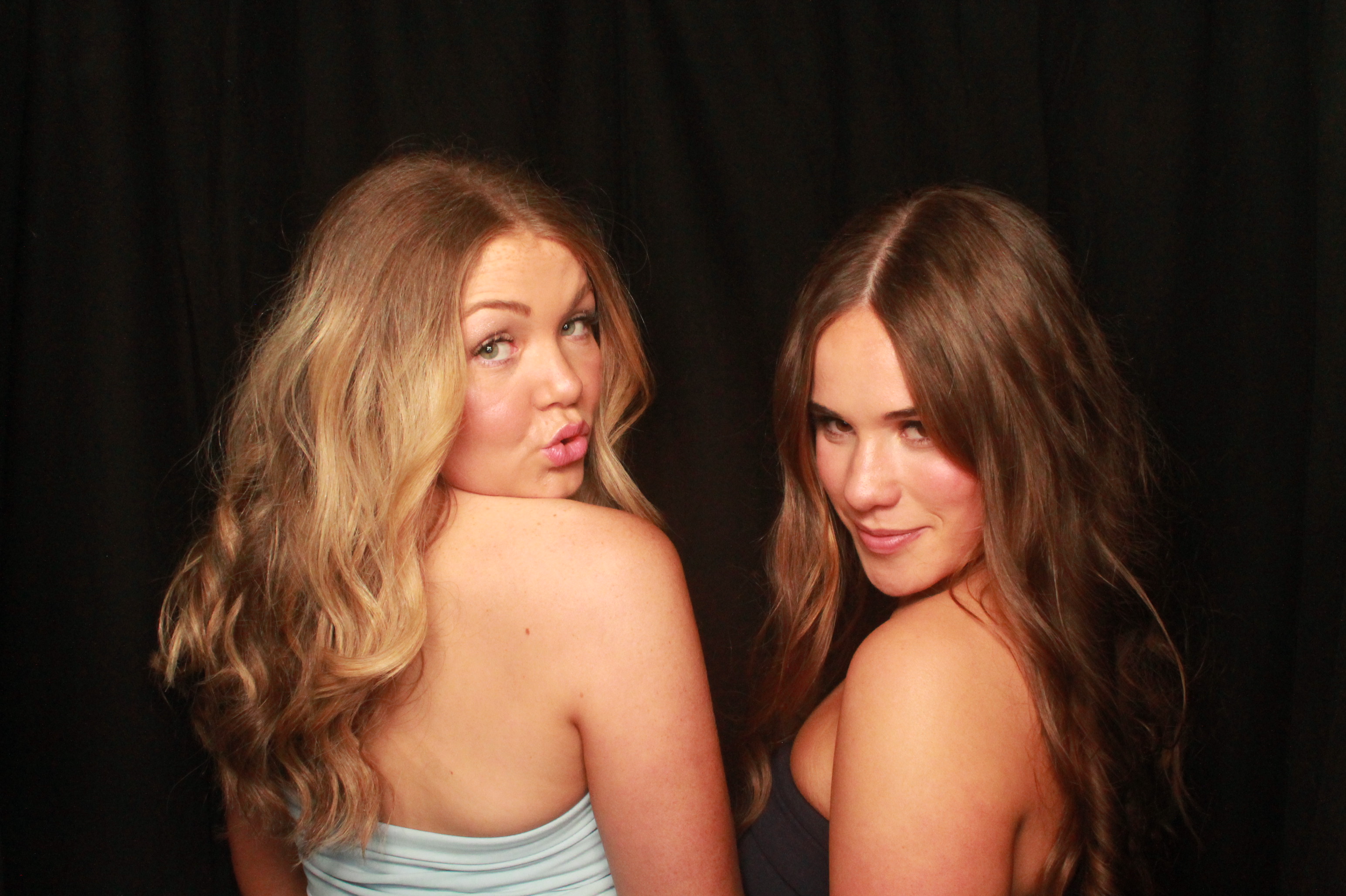 St Orans College Ball 2025 - Booth 2 | View more photos from the event at wgtngallery.classicphotobooths.co.nz/u/wgtncpbgallery/St-Orans-College-Ball-2025-Booth-2