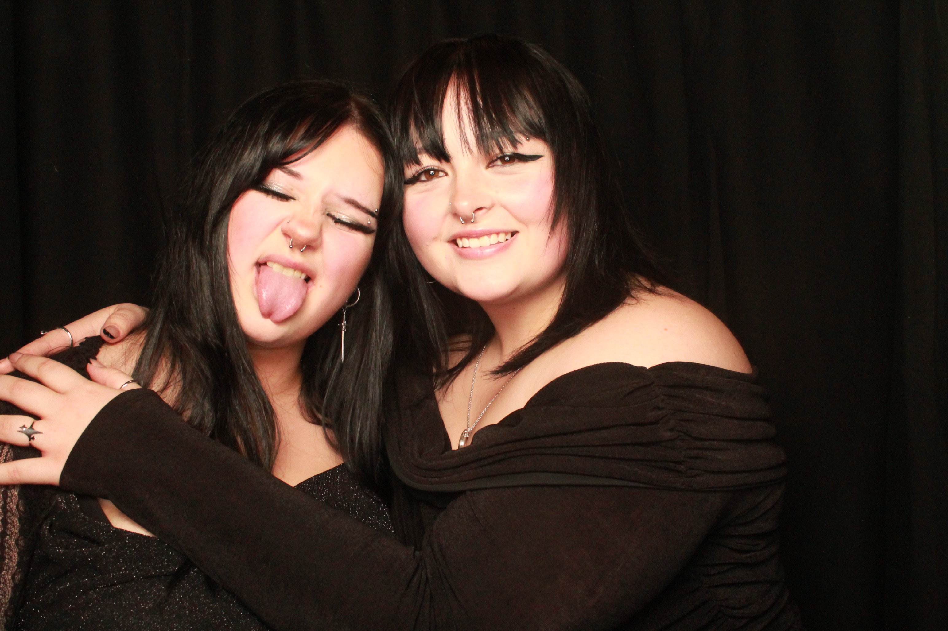 St Orans College Ball 2025 - Booth 2 | View more photos from the event at wgtngallery.classicphotobooths.co.nz/u/wgtncpbgallery/St-Orans-College-Ball-2025-Booth-2