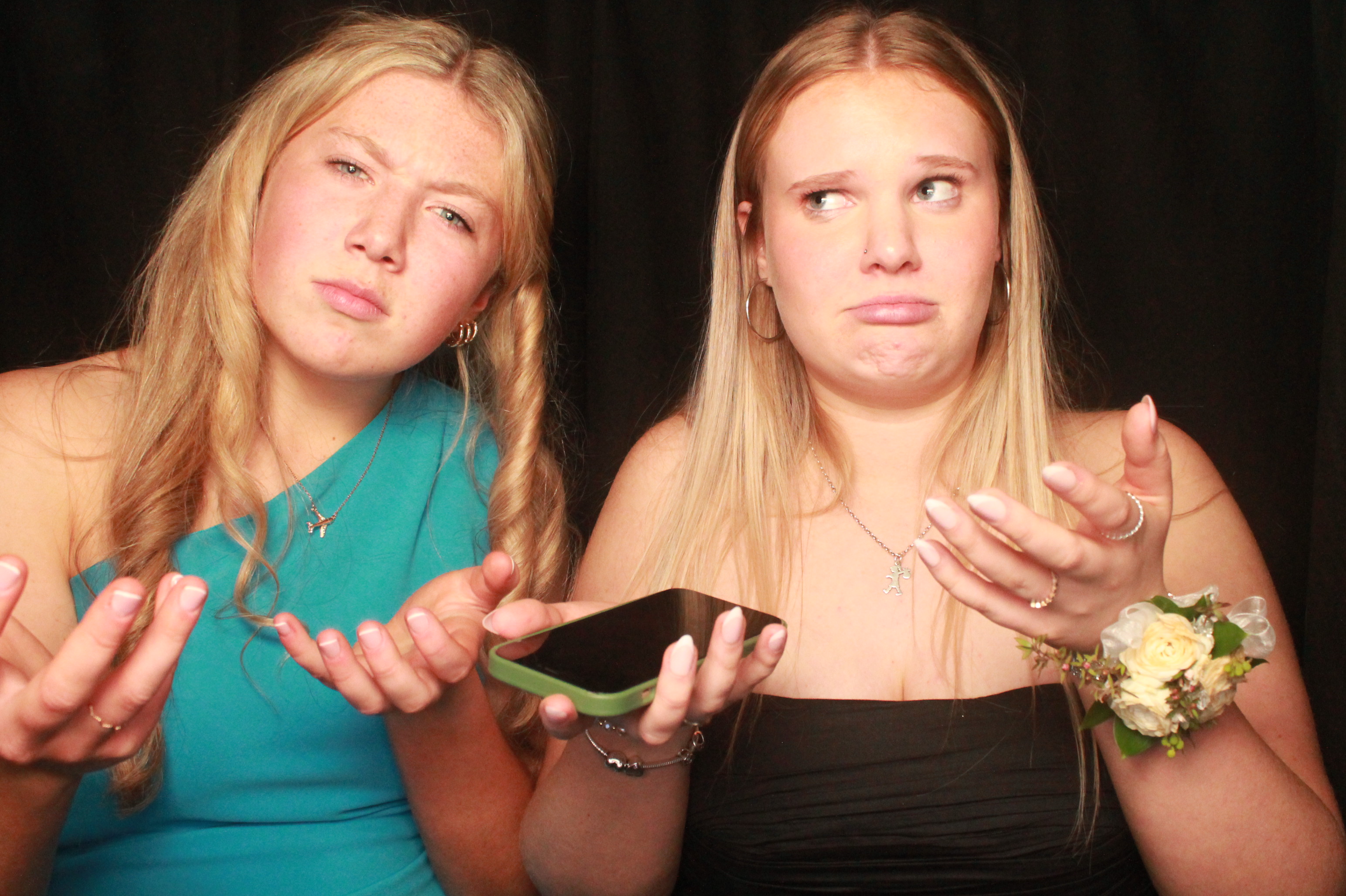 St Orans College Ball 2025 - Booth 2 | View more photos from the event at wgtngallery.classicphotobooths.co.nz/u/wgtncpbgallery/St-Orans-College-Ball-2025-Booth-2