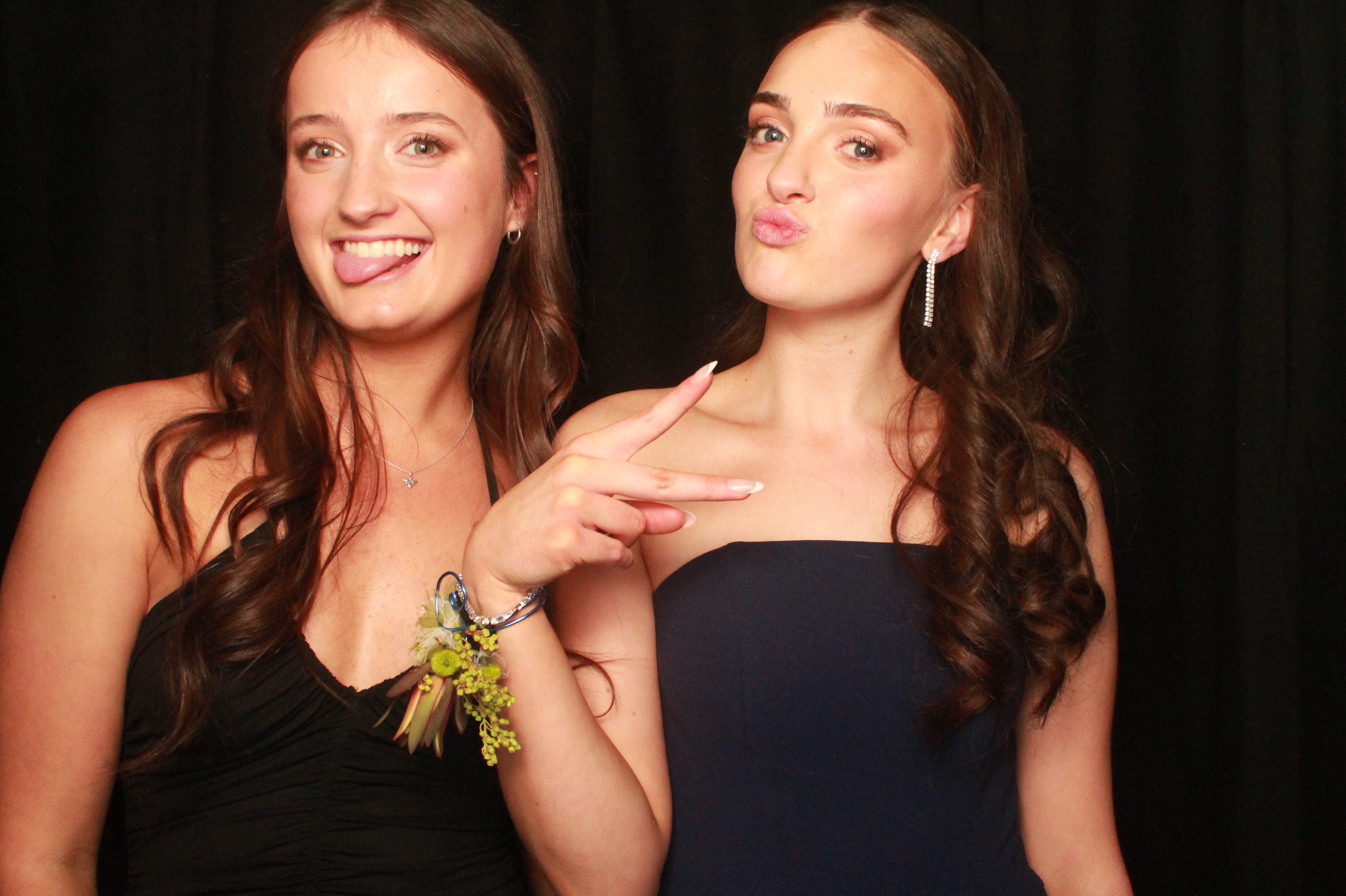 St Orans College Ball 2025 - Booth 2 | View more photos from the event at wgtngallery.classicphotobooths.co.nz/u/wgtncpbgallery/St-Orans-College-Ball-2025-Booth-2