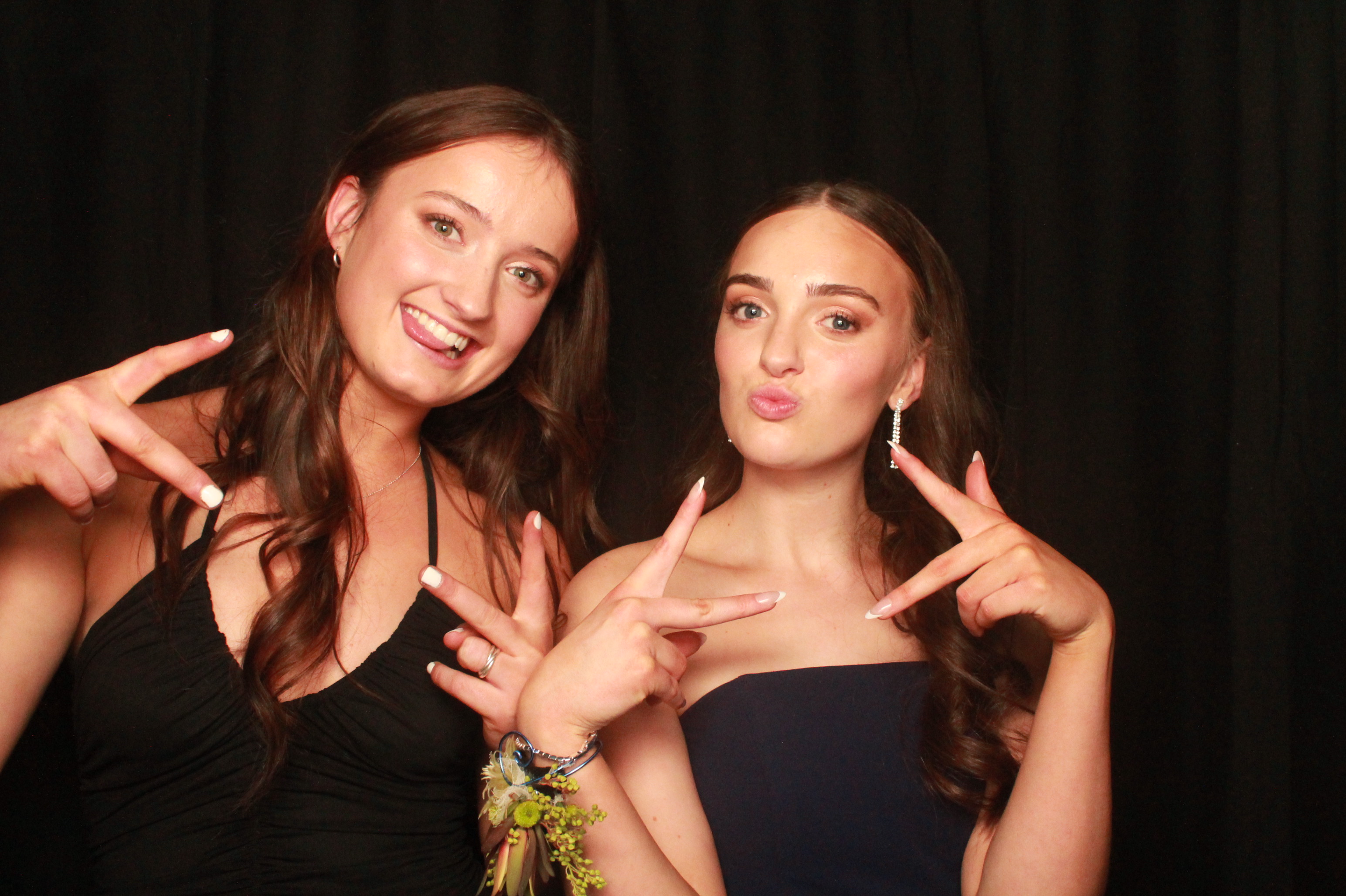 St Orans College Ball 2025 - Booth 2 | View more photos from the event at wgtngallery.classicphotobooths.co.nz/u/wgtncpbgallery/St-Orans-College-Ball-2025-Booth-2