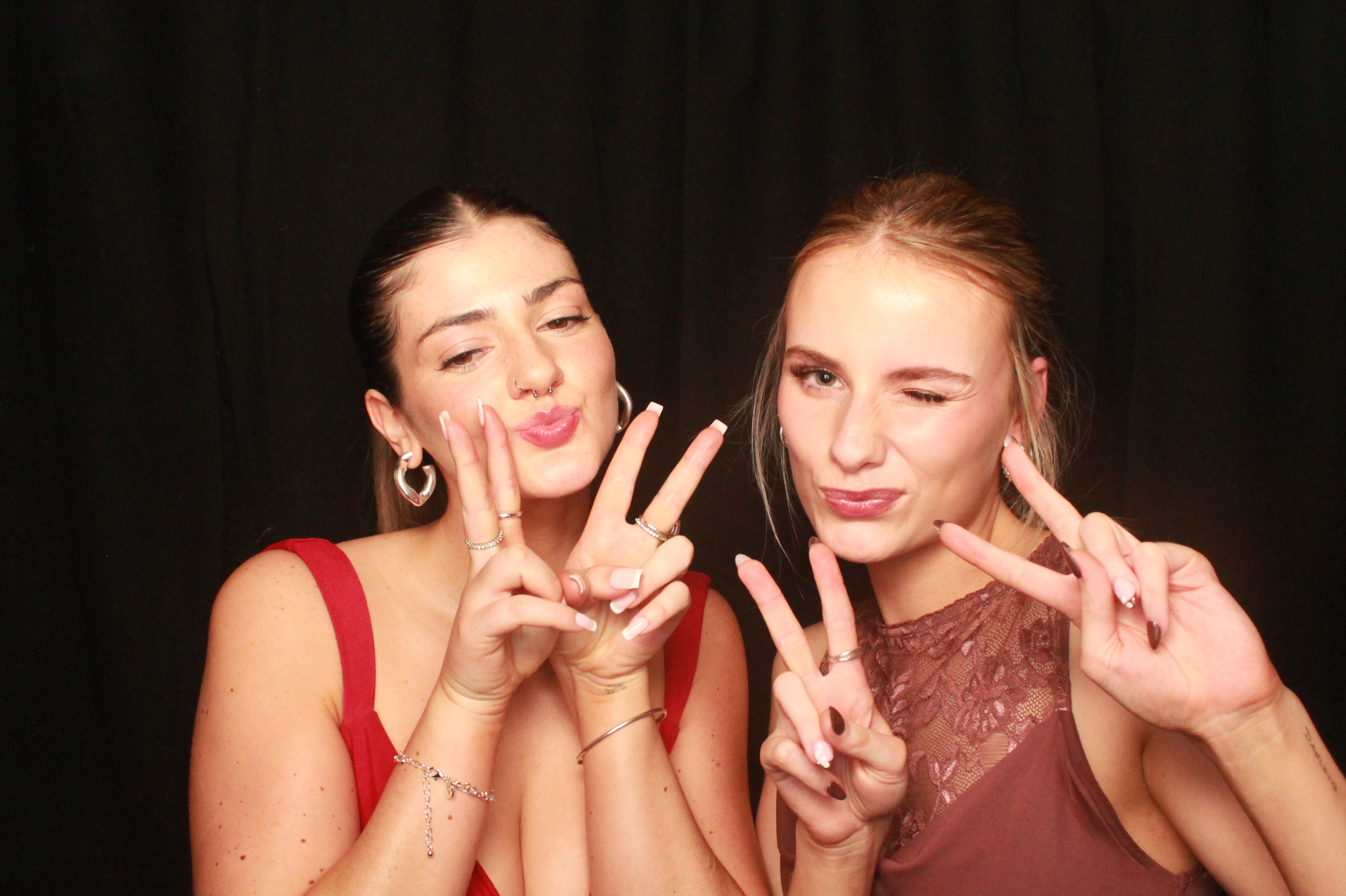 St Orans College Ball 2025 - Booth 2 | View more photos from the event at wgtngallery.classicphotobooths.co.nz/u/wgtncpbgallery/St-Orans-College-Ball-2025-Booth-2