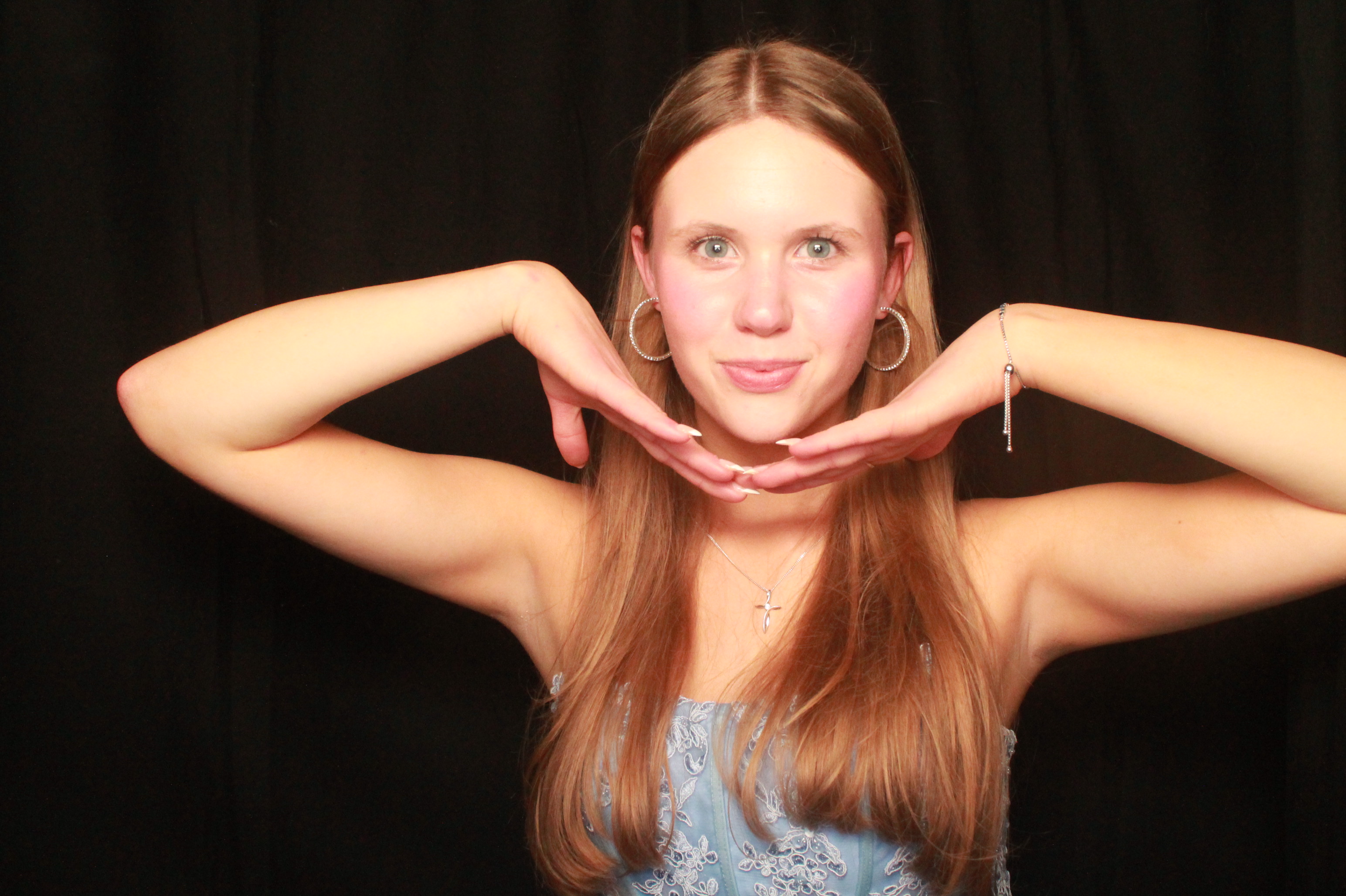 St Orans College Ball 2025 - Booth 2 | View more photos from the event at wgtngallery.classicphotobooths.co.nz/u/wgtncpbgallery/St-Orans-College-Ball-2025-Booth-2