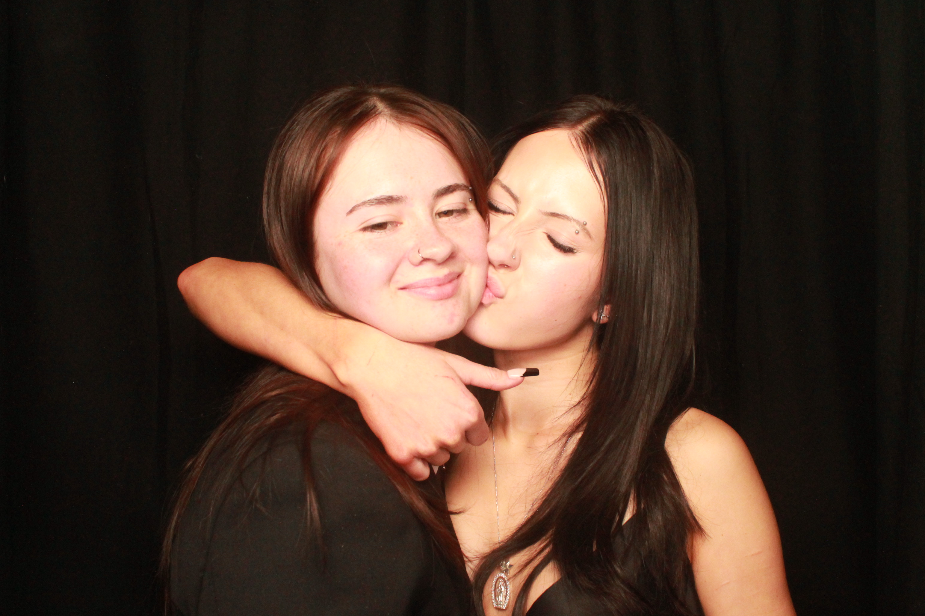 St Orans College Ball 2025 - Booth 2 | View more photos from the event at wgtngallery.classicphotobooths.co.nz/u/wgtncpbgallery/St-Orans-College-Ball-2025-Booth-2