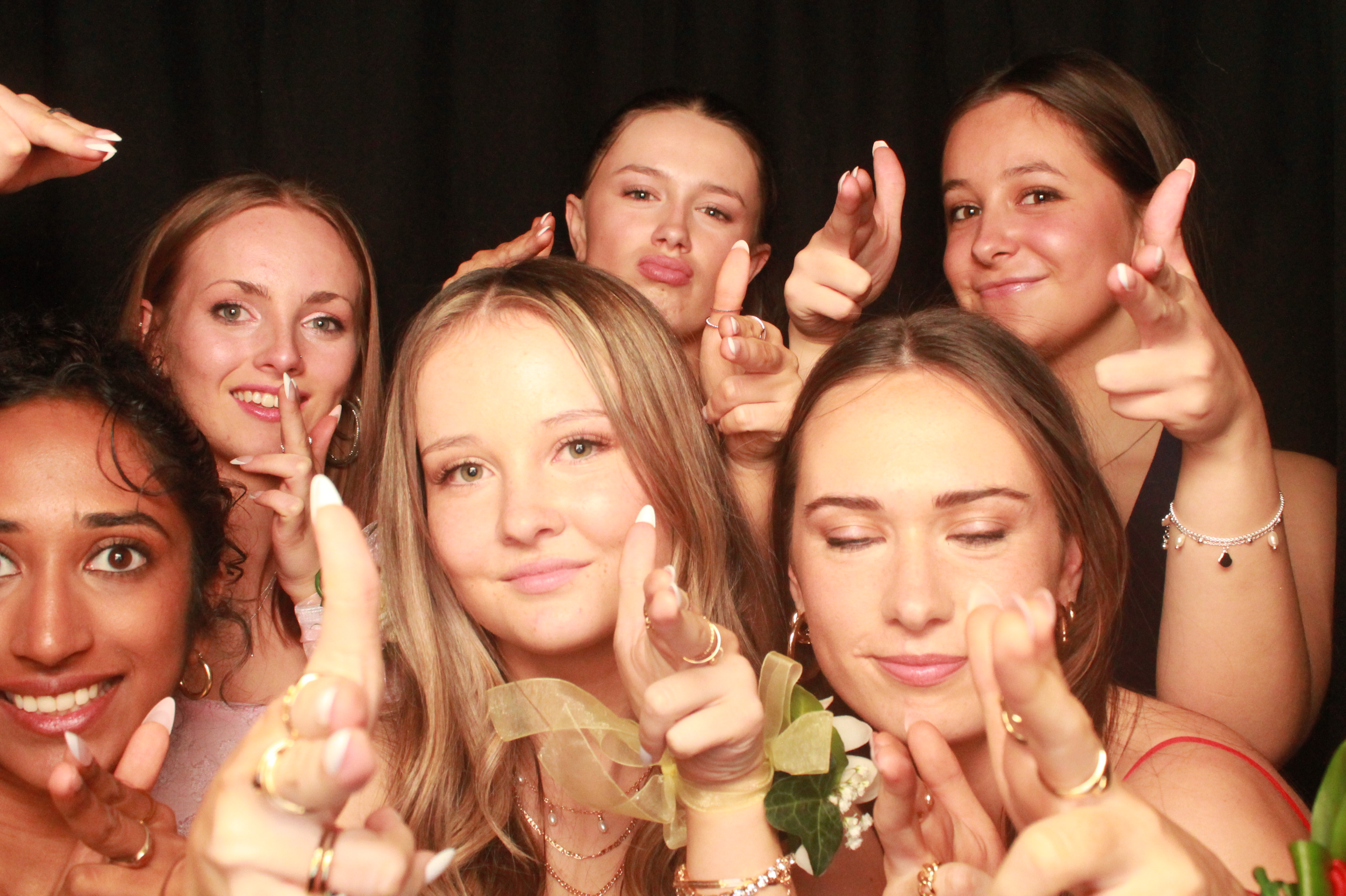 St Orans College Ball 2025 - Booth 2 | View more photos from the event at wgtngallery.classicphotobooths.co.nz/u/wgtncpbgallery/St-Orans-College-Ball-2025-Booth-2