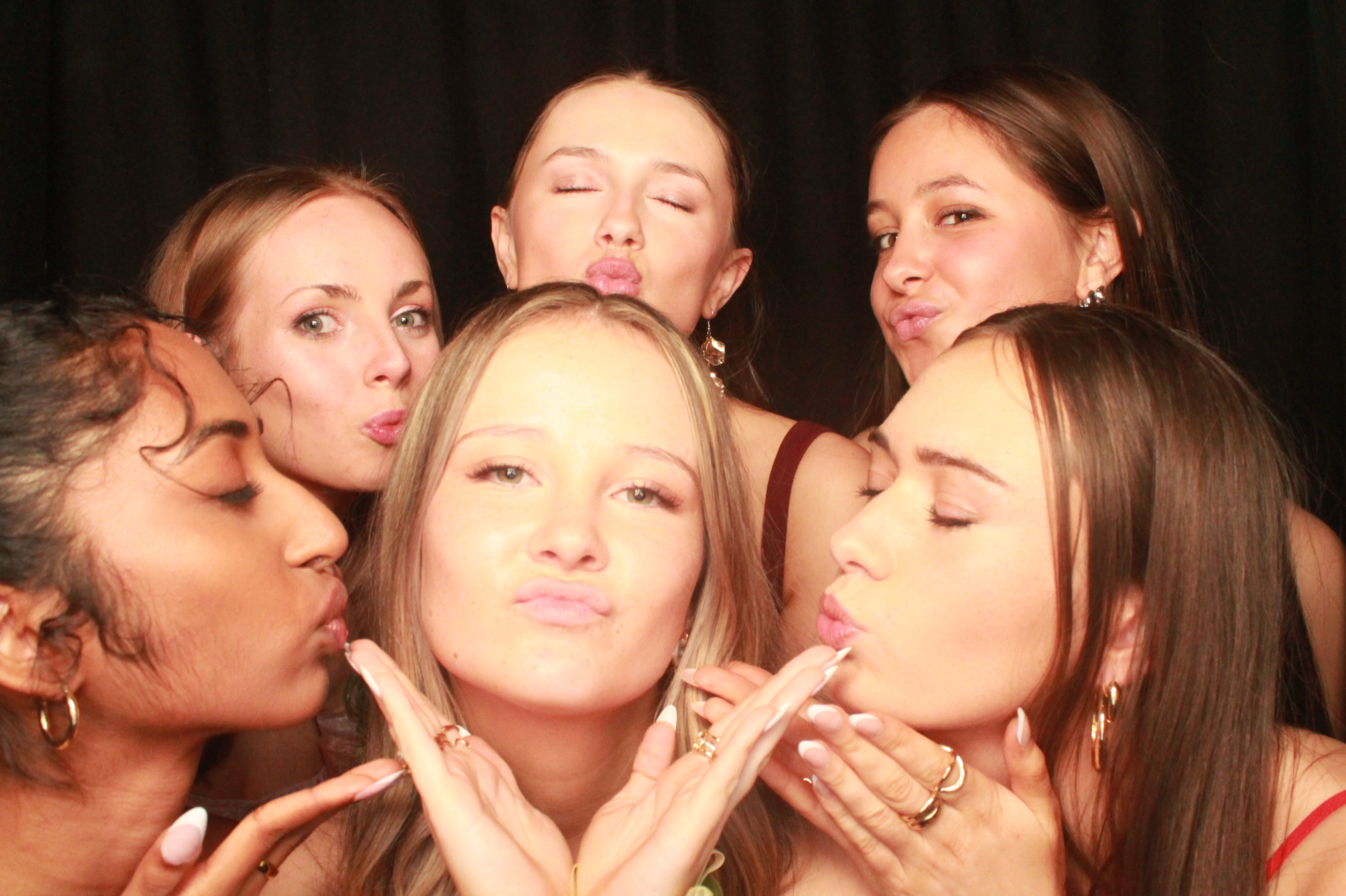 St Orans College Ball 2025 - Booth 2 | View more photos from the event at wgtngallery.classicphotobooths.co.nz/u/wgtncpbgallery/St-Orans-College-Ball-2025-Booth-2