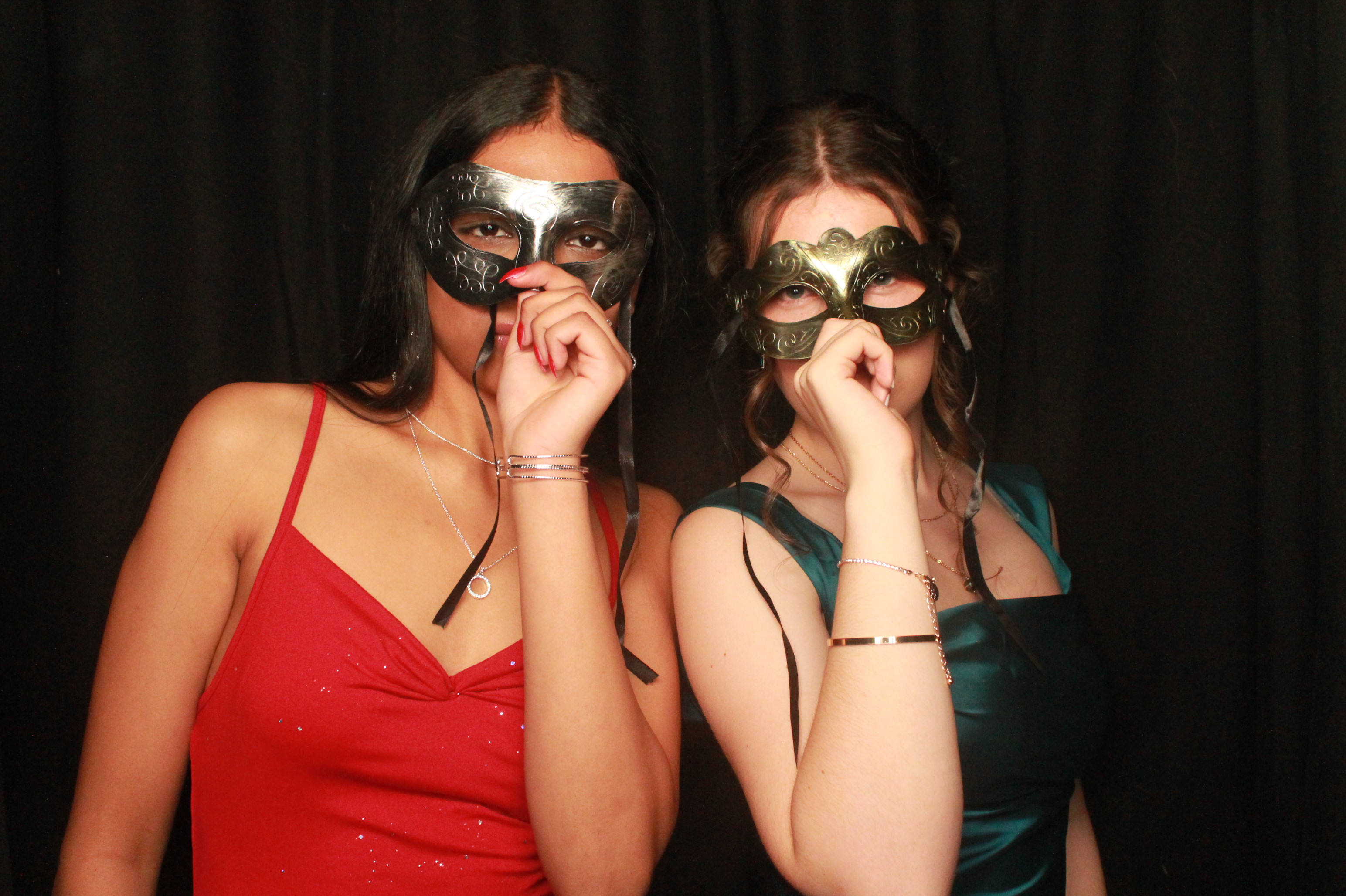 St Orans College Ball 2025 - Booth 2 | View more photos from the event at wgtngallery.classicphotobooths.co.nz/u/wgtncpbgallery/St-Orans-College-Ball-2025-Booth-2