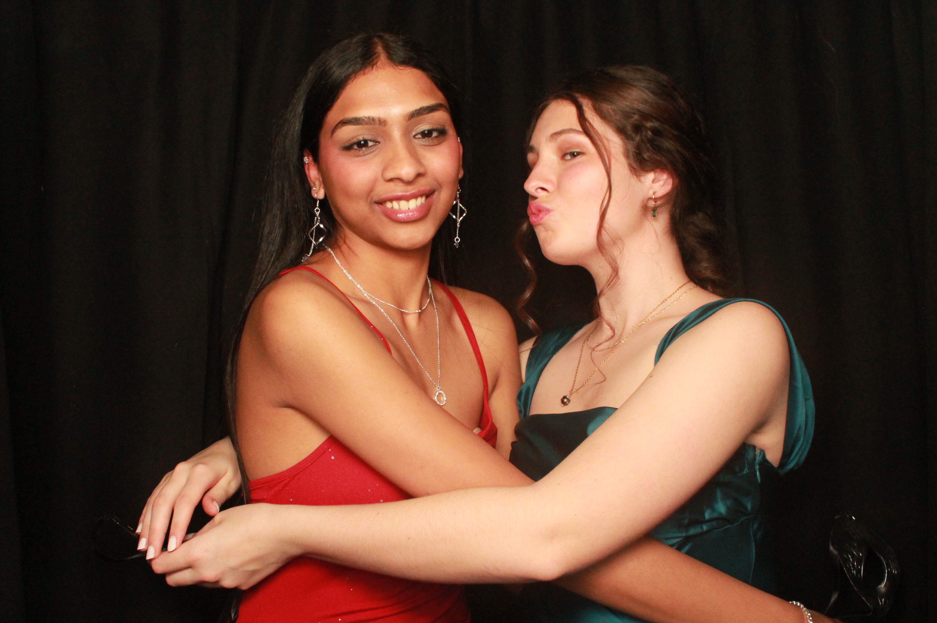 St Orans College Ball 2025 - Booth 2 | View more photos from the event at wgtngallery.classicphotobooths.co.nz/u/wgtncpbgallery/St-Orans-College-Ball-2025-Booth-2