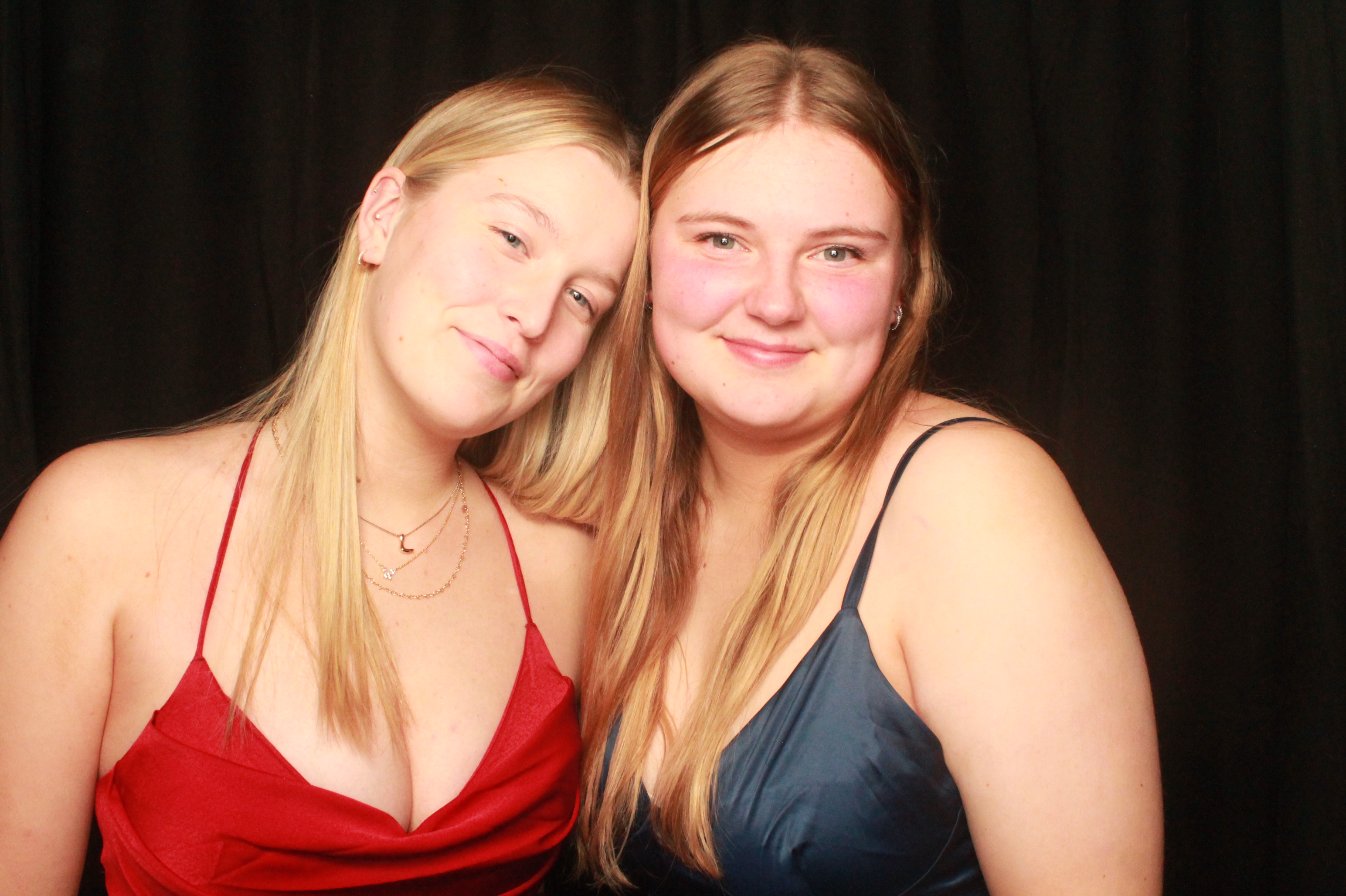 St Orans College Ball 2025 - Booth 2 | View more photos from the event at wgtngallery.classicphotobooths.co.nz/u/wgtncpbgallery/St-Orans-College-Ball-2025-Booth-2