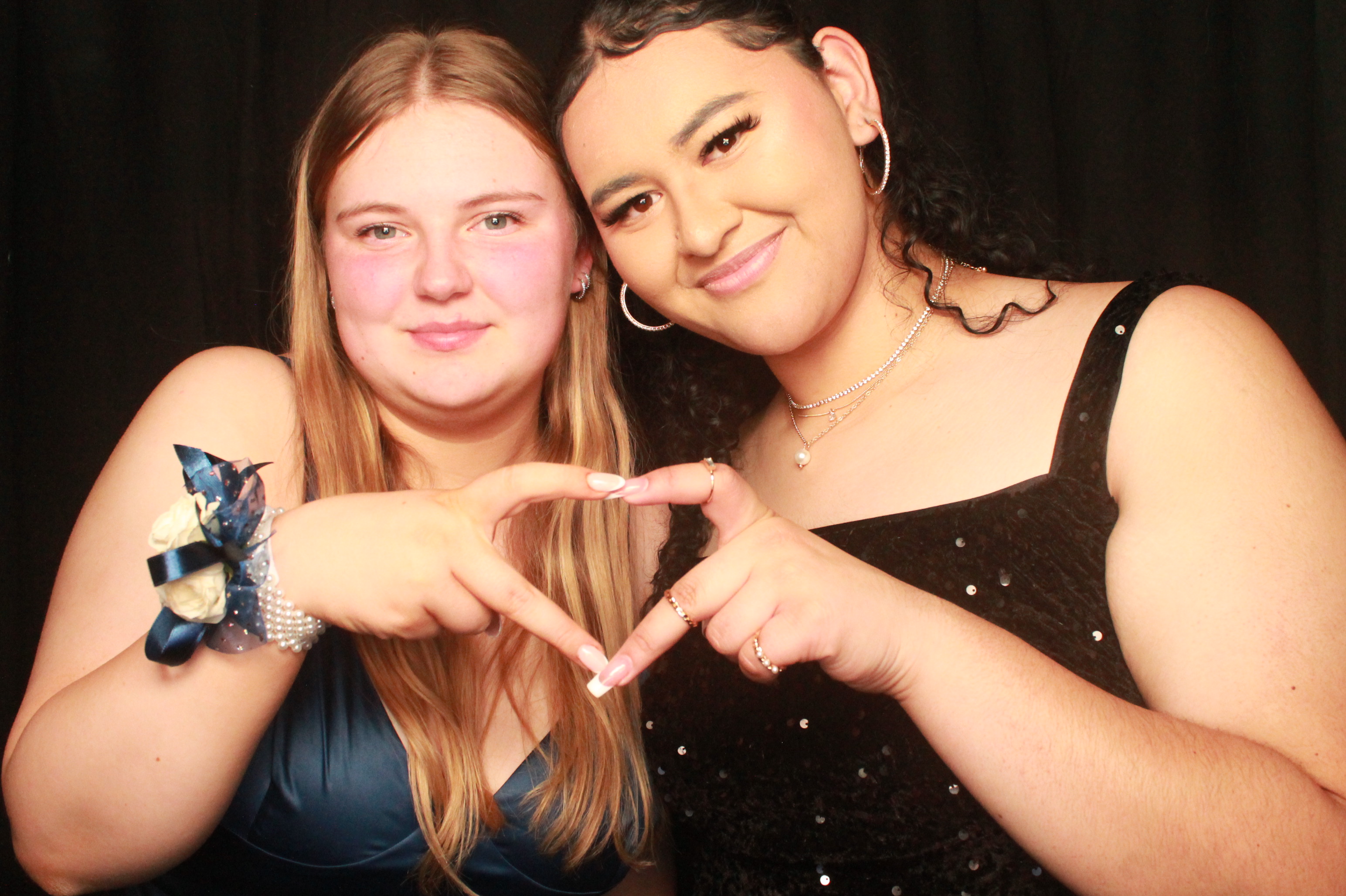 St Orans College Ball 2025 - Booth 2 | View more photos from the event at wgtngallery.classicphotobooths.co.nz/u/wgtncpbgallery/St-Orans-College-Ball-2025-Booth-2