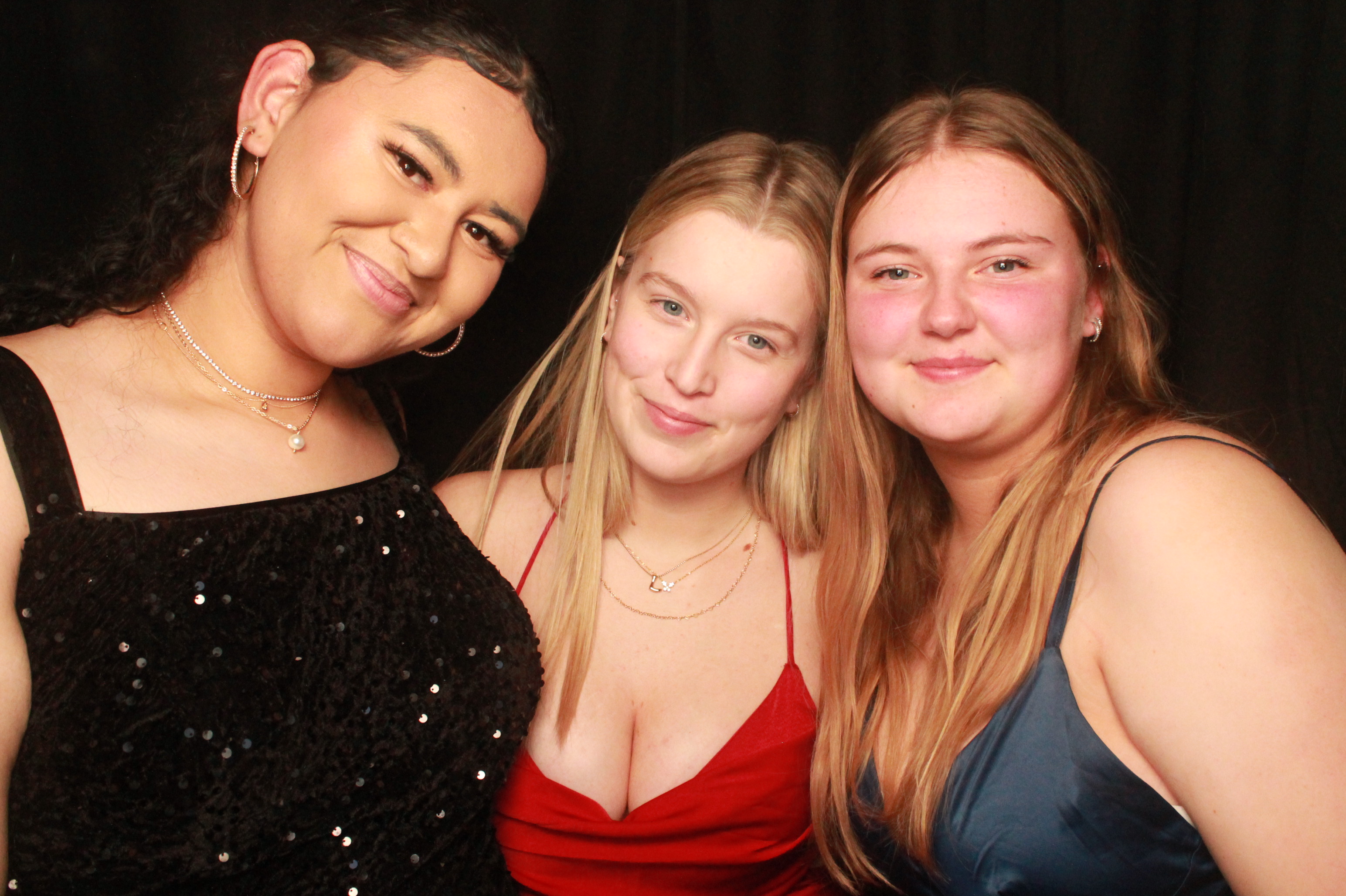 St Orans College Ball 2025 - Booth 2 | View more photos from the event at wgtngallery.classicphotobooths.co.nz/u/wgtncpbgallery/St-Orans-College-Ball-2025-Booth-2