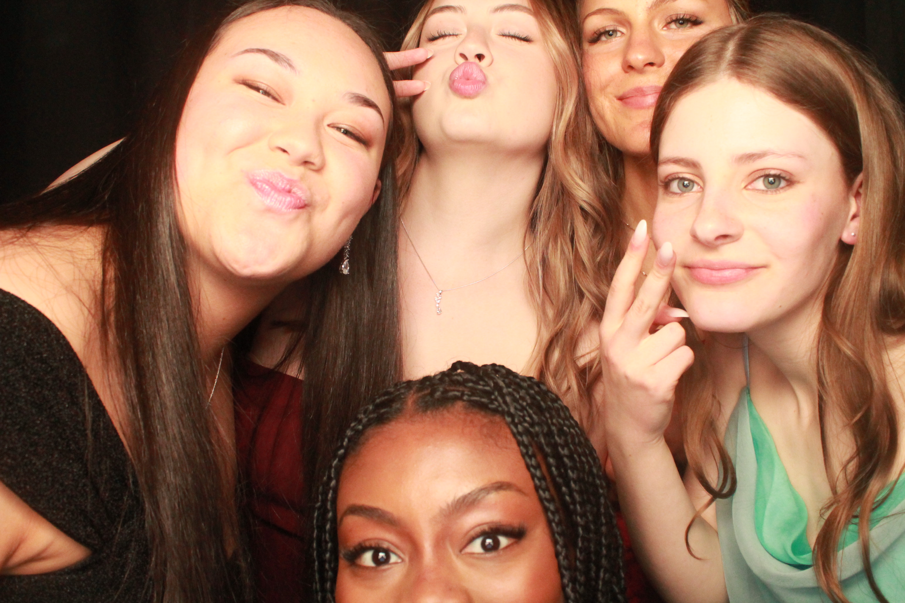 St Orans College Ball 2025 - Booth 2 | View more photos from the event at wgtngallery.classicphotobooths.co.nz/u/wgtncpbgallery/St-Orans-College-Ball-2025-Booth-2