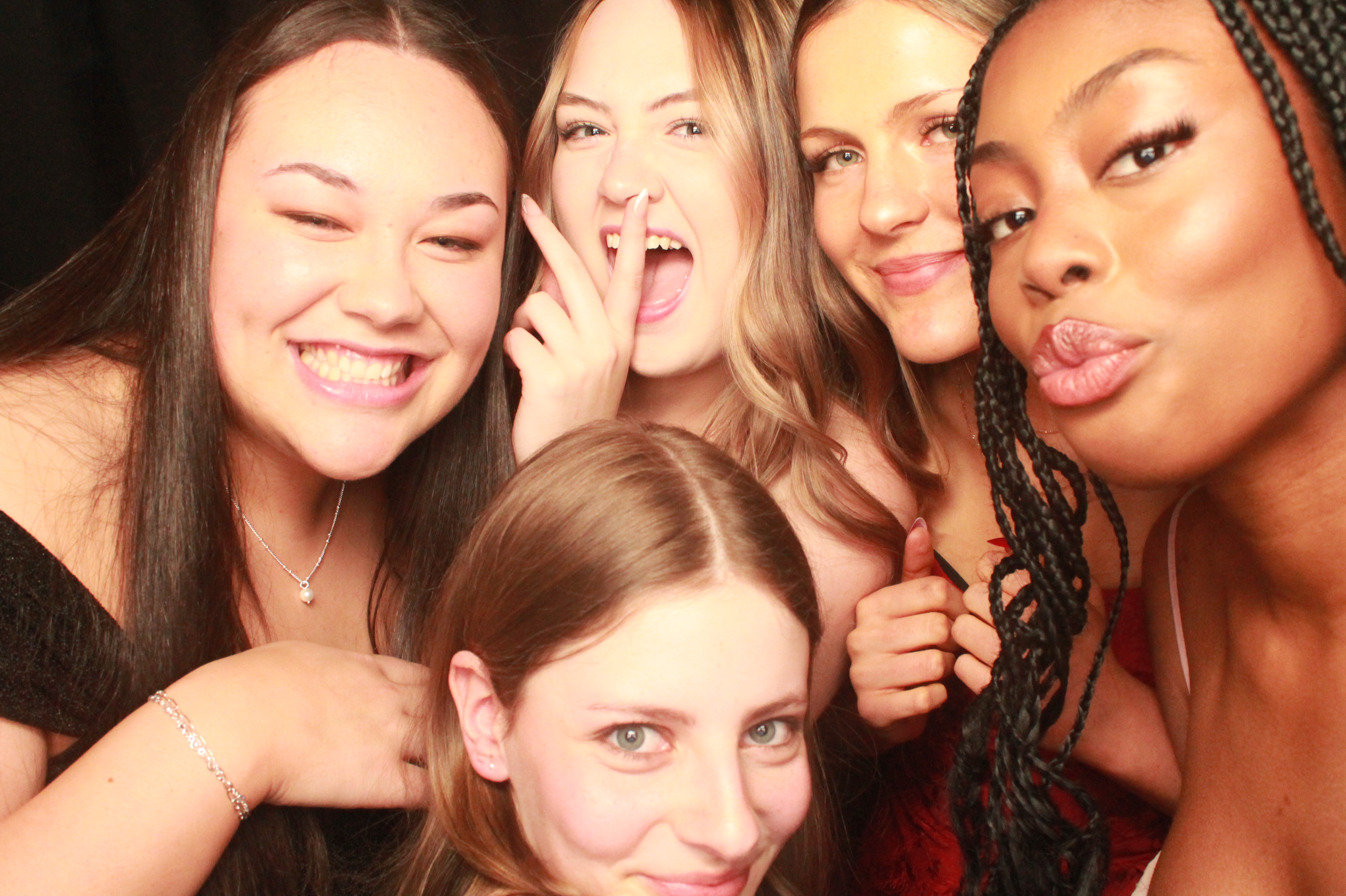 St Orans College Ball 2025 - Booth 2 | View more photos from the event at wgtngallery.classicphotobooths.co.nz/u/wgtncpbgallery/St-Orans-College-Ball-2025-Booth-2