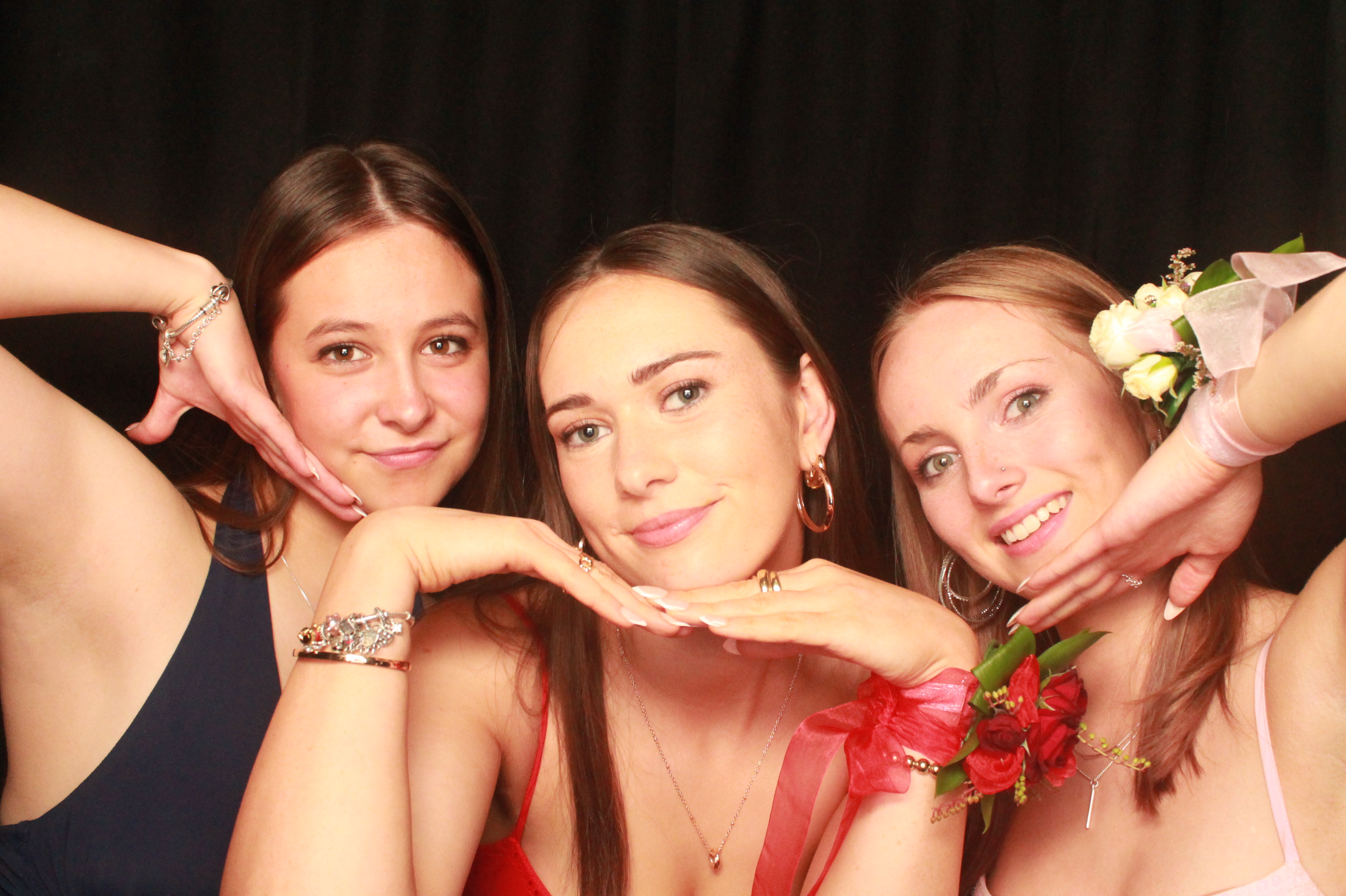 St Orans College Ball 2025 - Booth 2 | View more photos from the event at wgtngallery.classicphotobooths.co.nz/u/wgtncpbgallery/St-Orans-College-Ball-2025-Booth-2