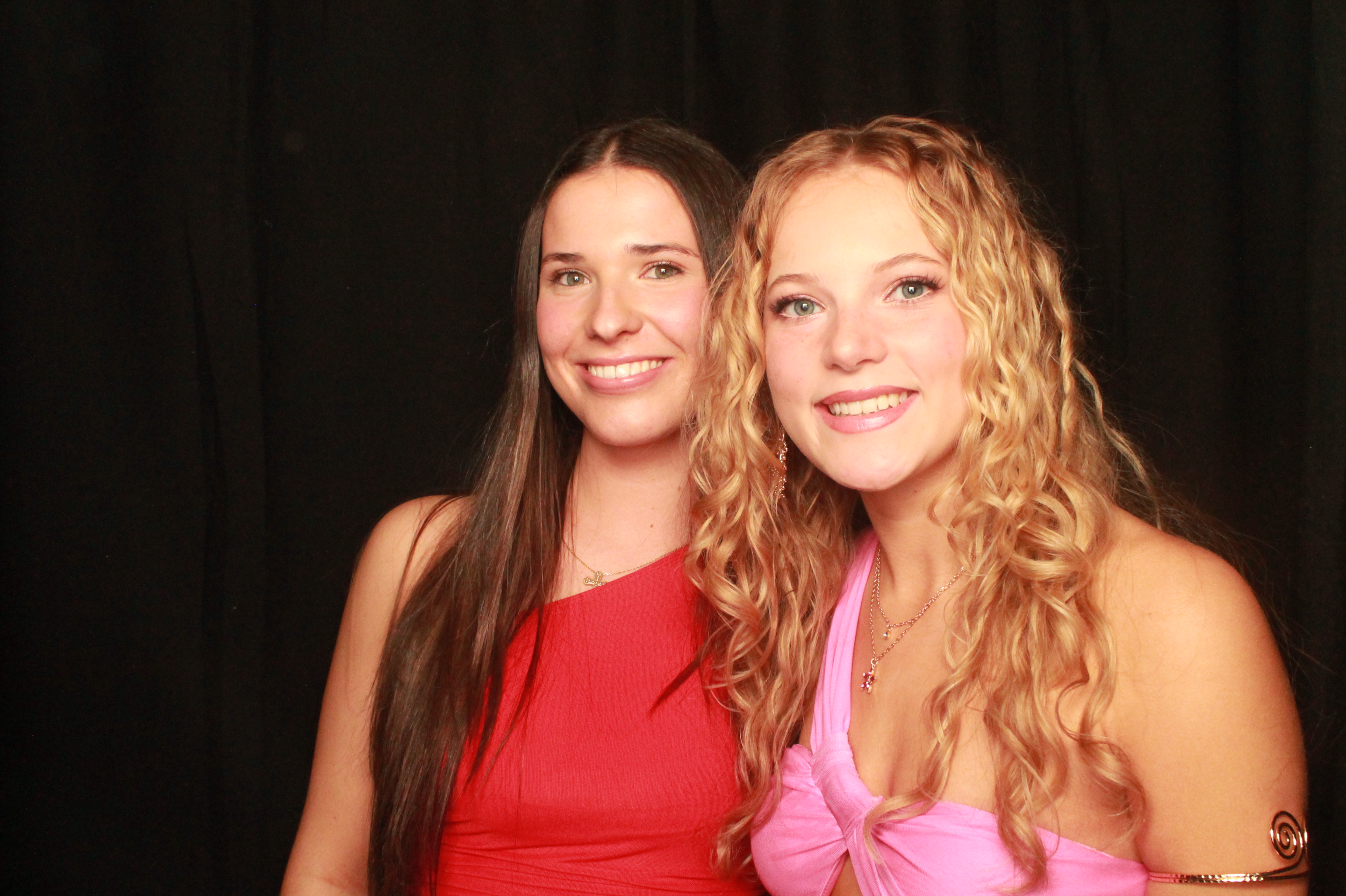 St Orans College Ball 2025 - Booth 2 | View more photos from the event at wgtngallery.classicphotobooths.co.nz/u/wgtncpbgallery/St-Orans-College-Ball-2025-Booth-2