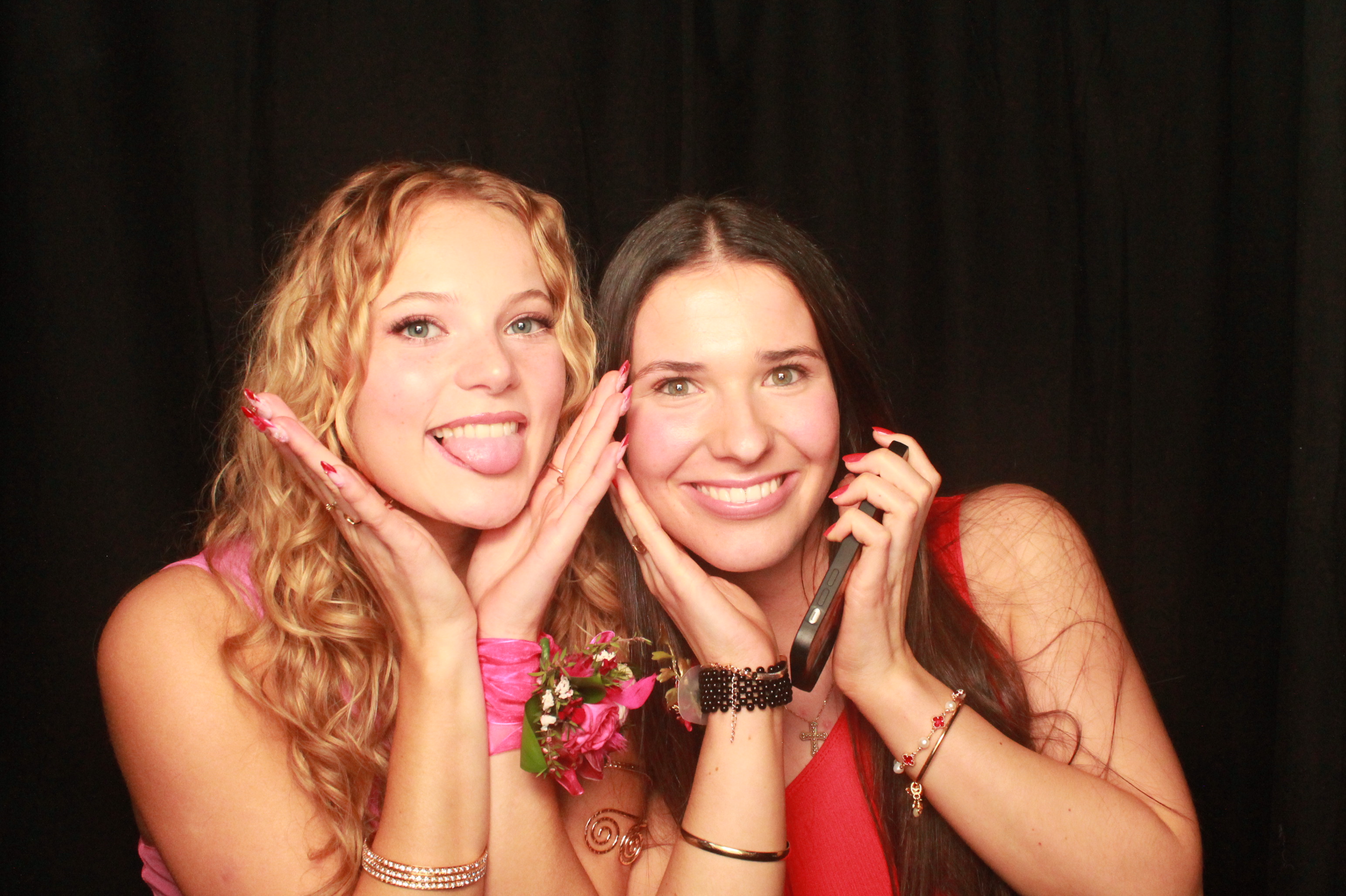 St Orans College Ball 2025 - Booth 2 | View more photos from the event at wgtngallery.classicphotobooths.co.nz/u/wgtncpbgallery/St-Orans-College-Ball-2025-Booth-2