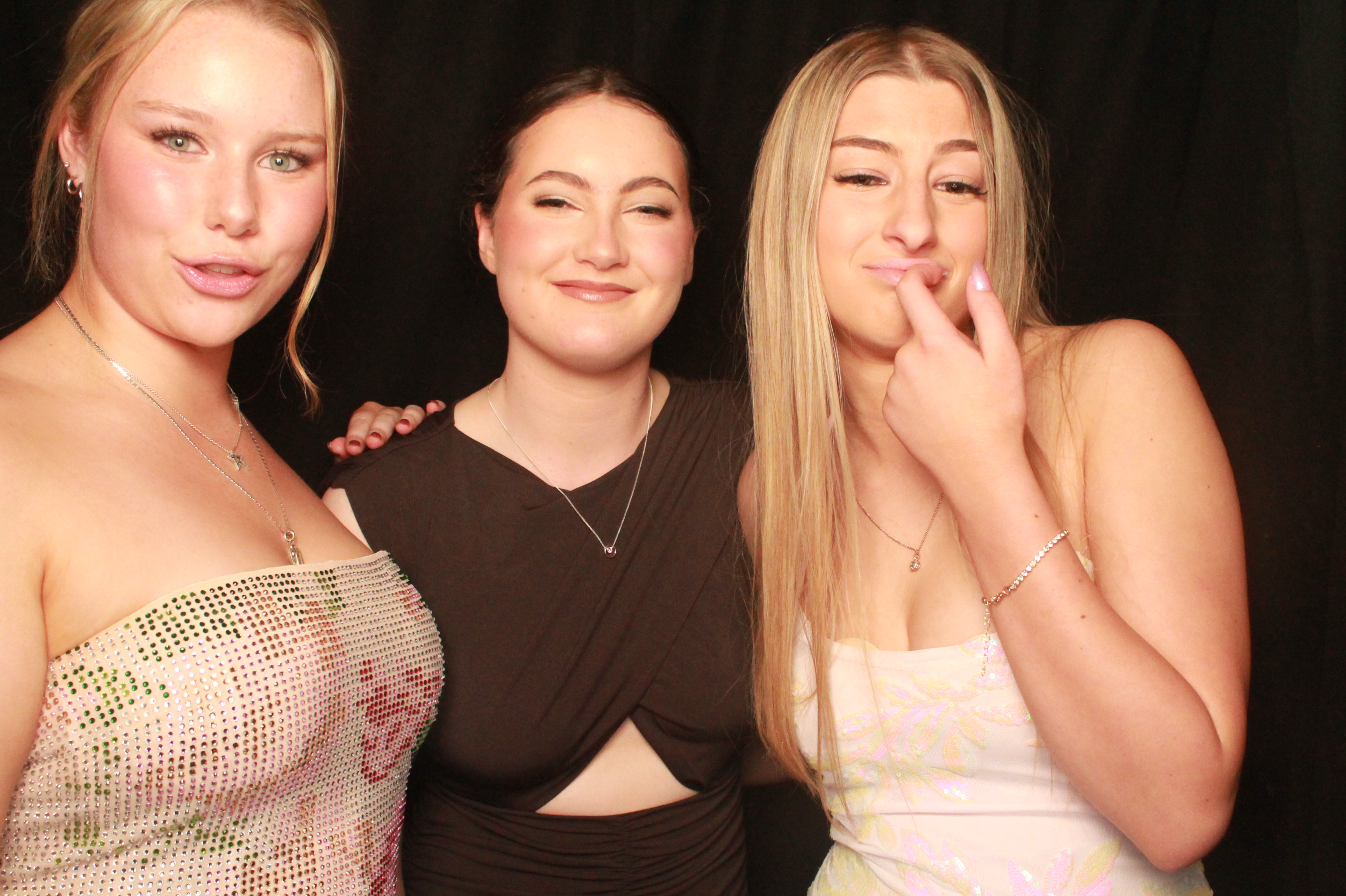 St Orans College Ball 2025 - Booth 2 | View more photos from the event at wgtngallery.classicphotobooths.co.nz/u/wgtncpbgallery/St-Orans-College-Ball-2025-Booth-2