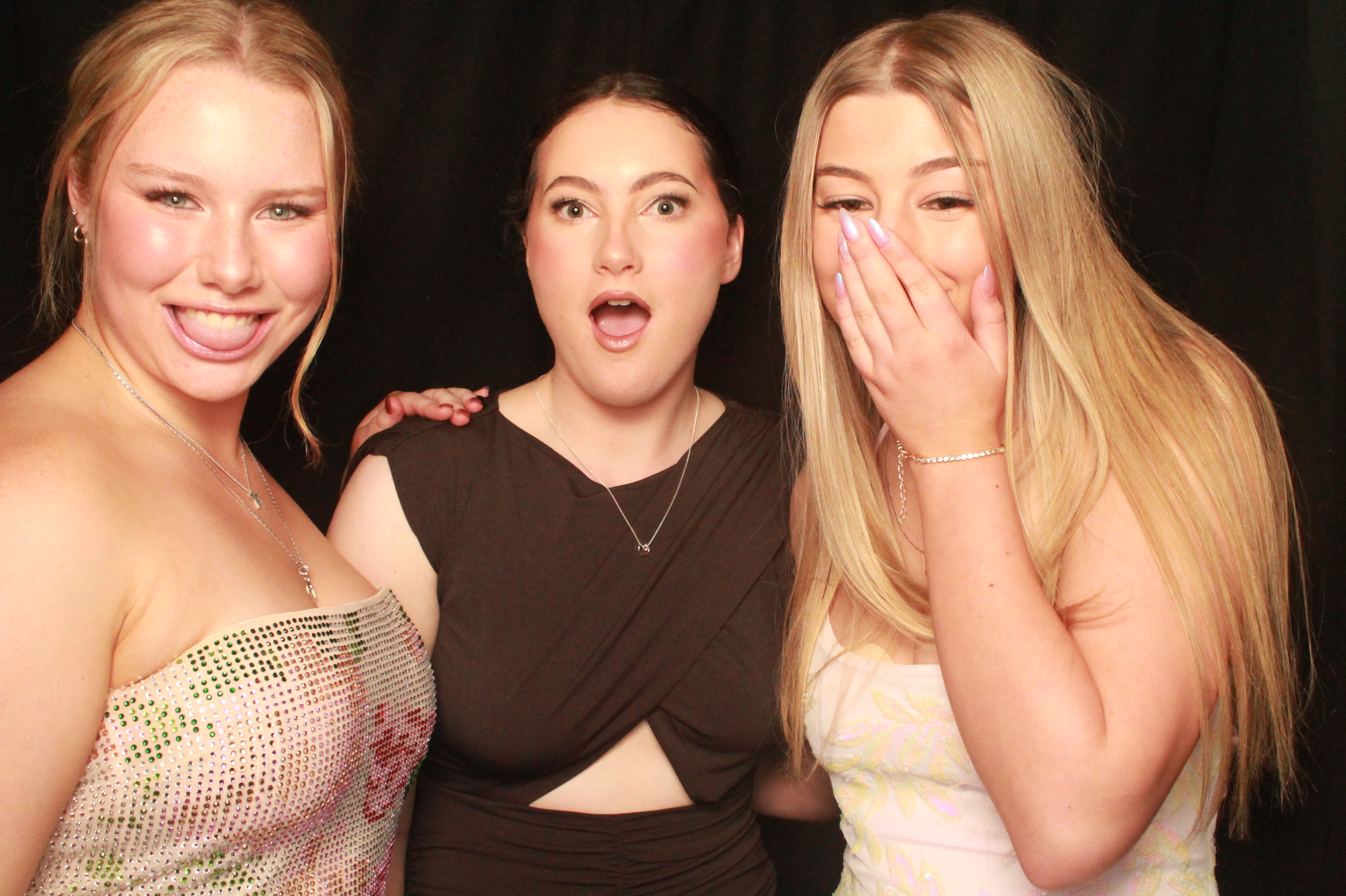 St Orans College Ball 2025 - Booth 2 | View more photos from the event at wgtngallery.classicphotobooths.co.nz/u/wgtncpbgallery/St-Orans-College-Ball-2025-Booth-2