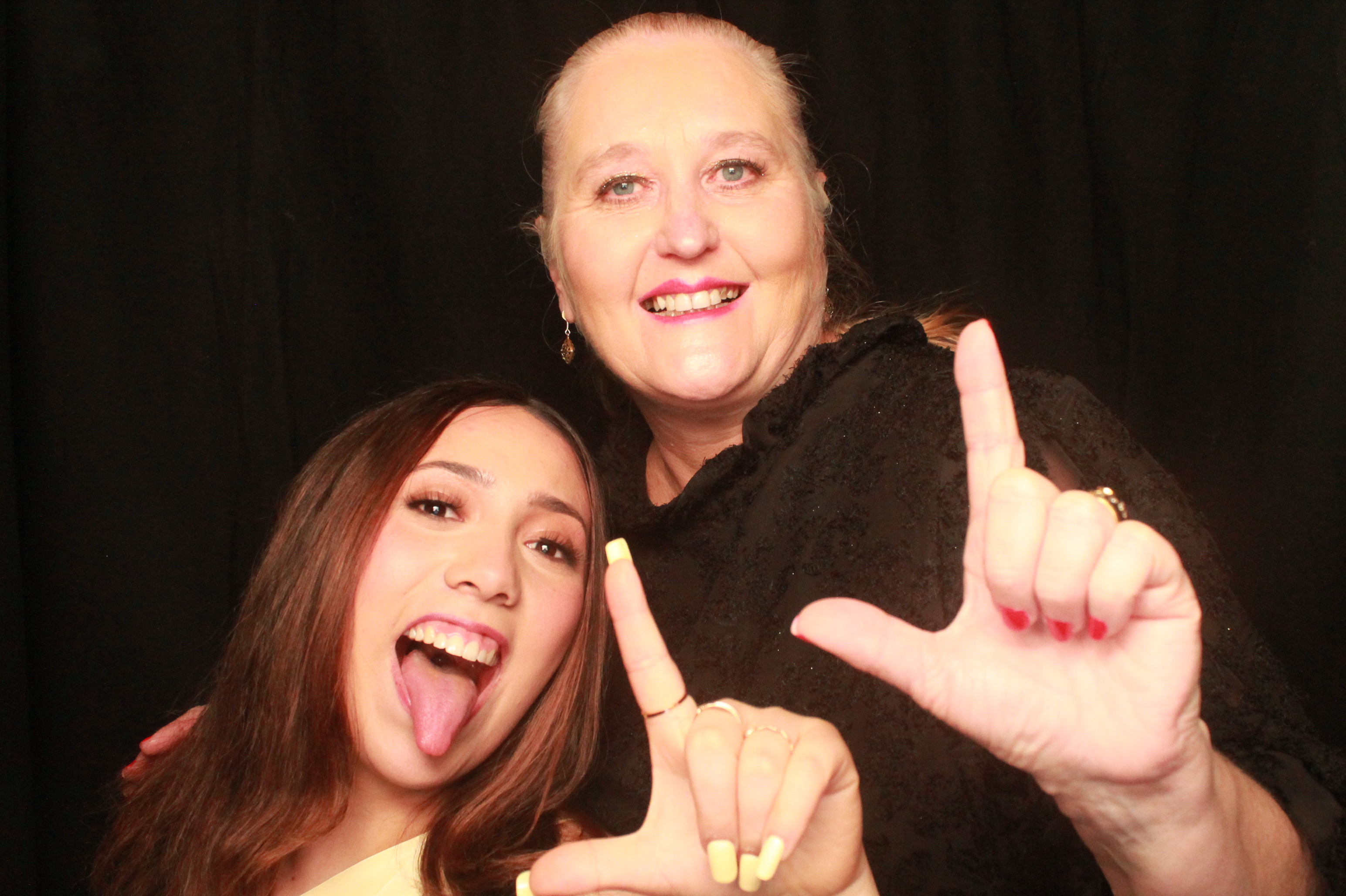 St Orans College Ball 2025 - Booth 2 | View more photos from the event at wgtngallery.classicphotobooths.co.nz/u/wgtncpbgallery/St-Orans-College-Ball-2025-Booth-2