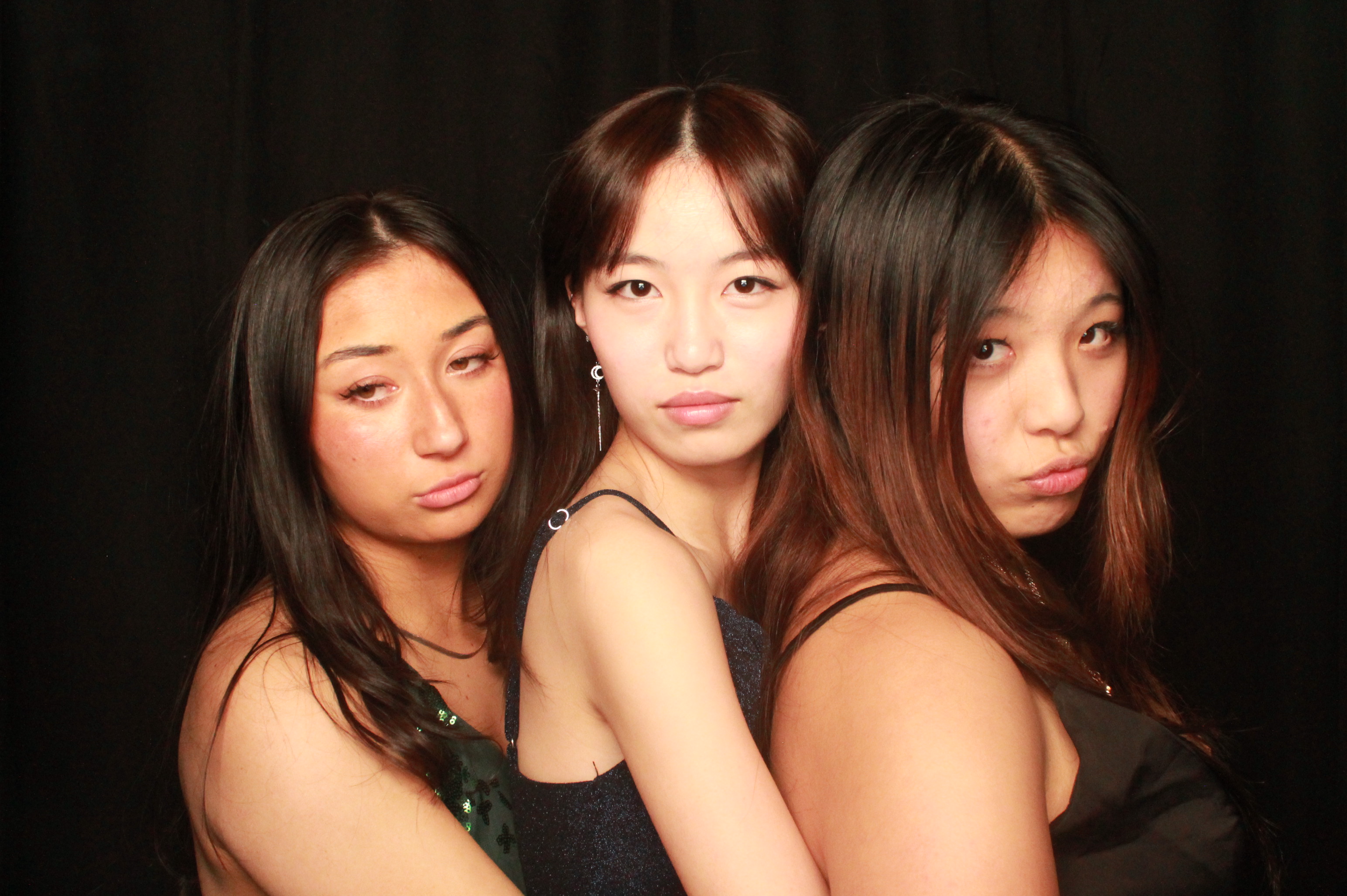 St Orans College Ball 2025 - Booth 2 | View more photos from the event at wgtngallery.classicphotobooths.co.nz/u/wgtncpbgallery/St-Orans-College-Ball-2025-Booth-2