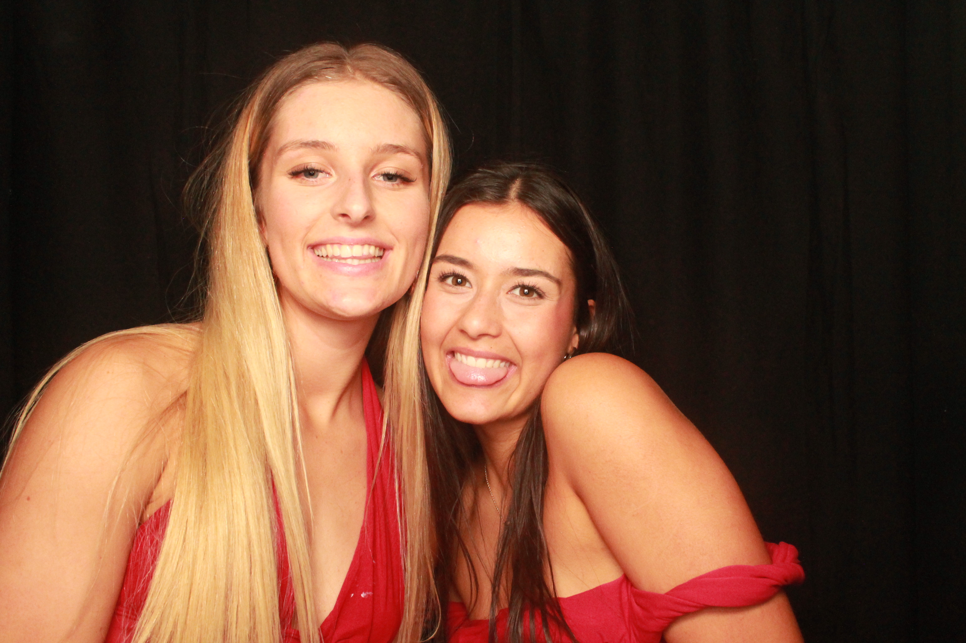 St Orans College Ball 2025 - Booth 2 | View more photos from the event at wgtngallery.classicphotobooths.co.nz/u/wgtncpbgallery/St-Orans-College-Ball-2025-Booth-2