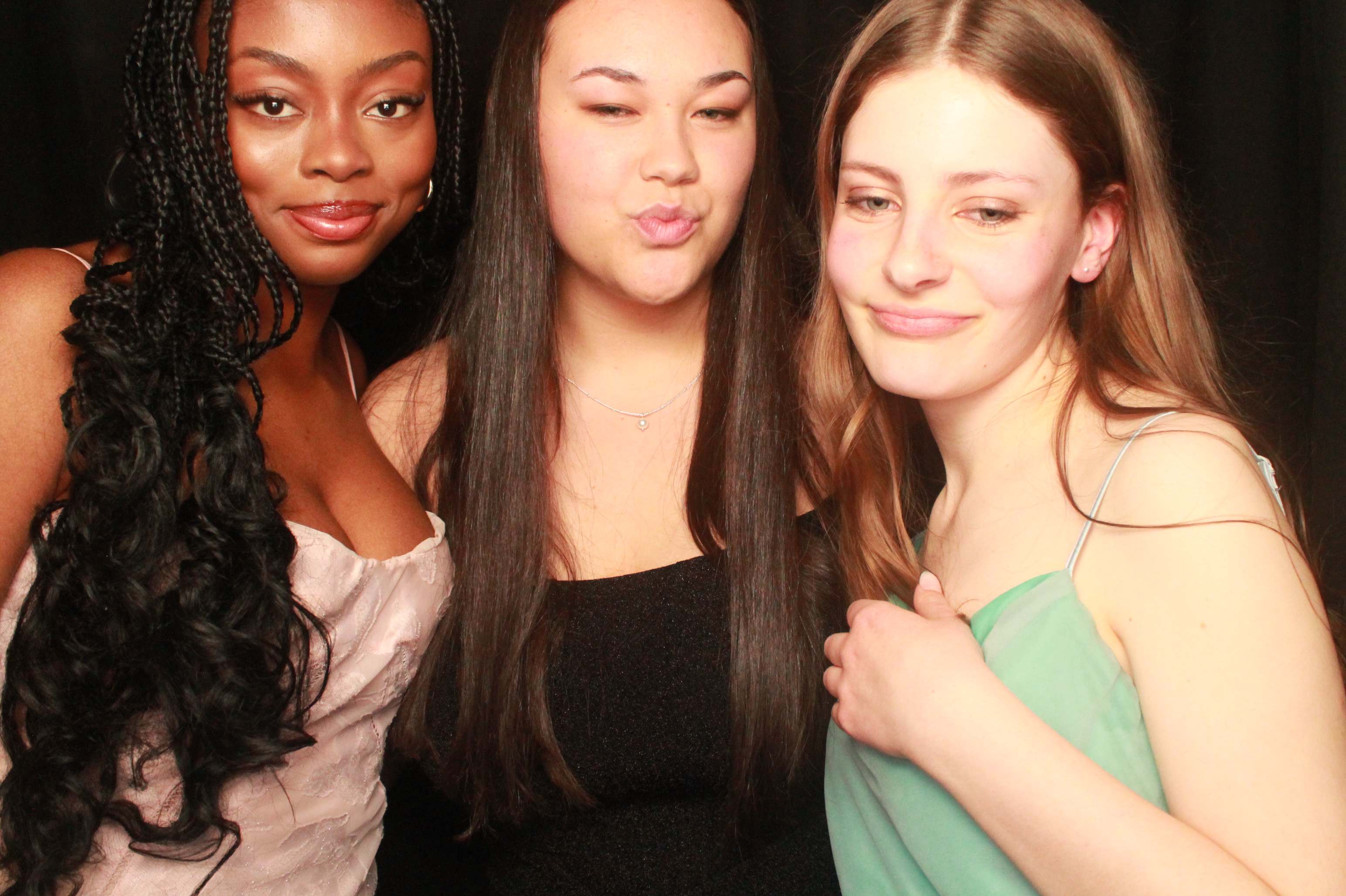 St Orans College Ball 2025 - Booth 2 | View more photos from the event at wgtngallery.classicphotobooths.co.nz/u/wgtncpbgallery/St-Orans-College-Ball-2025-Booth-2