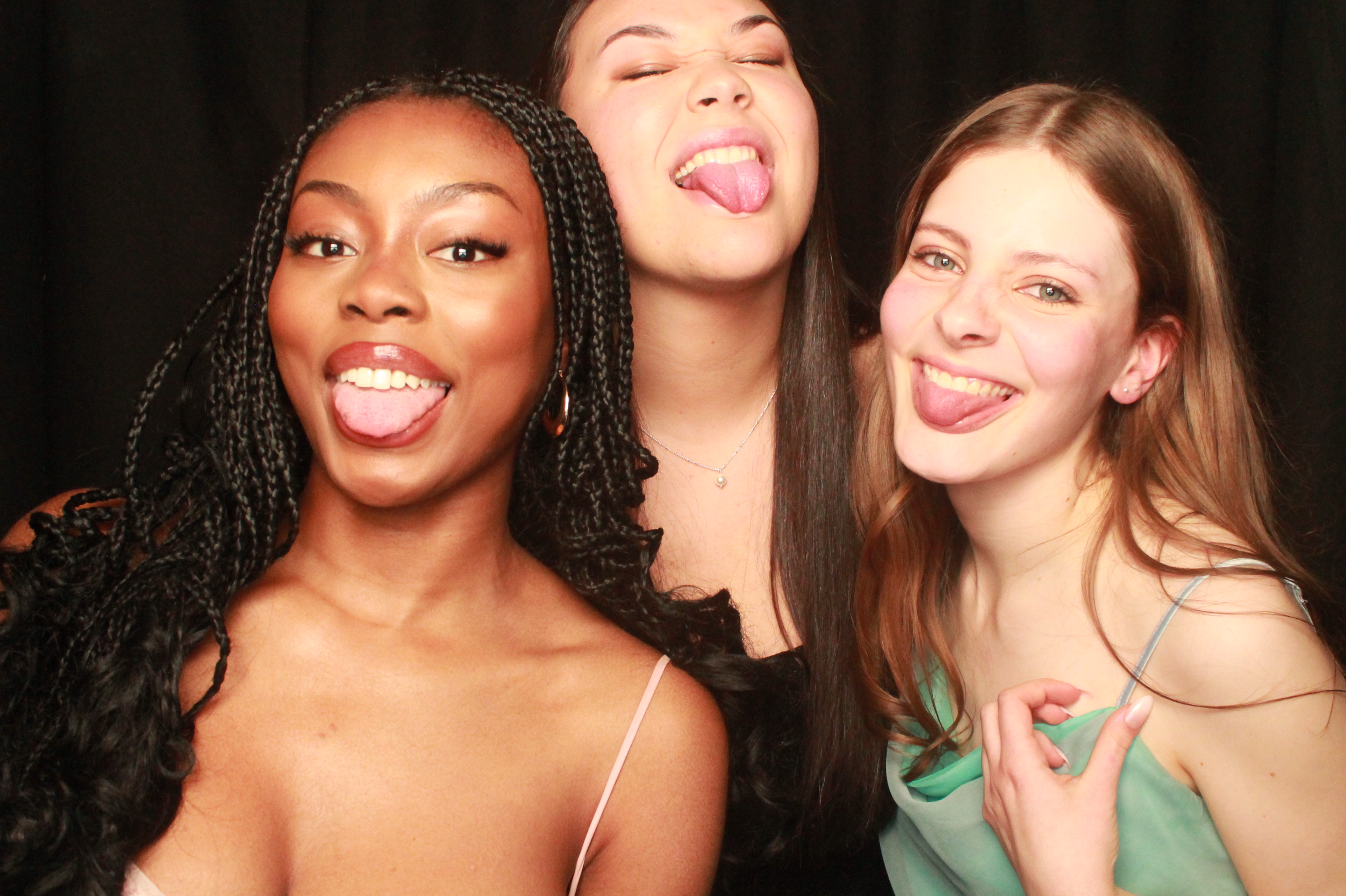 St Orans College Ball 2025 - Booth 2 | View more photos from the event at wgtngallery.classicphotobooths.co.nz/u/wgtncpbgallery/St-Orans-College-Ball-2025-Booth-2