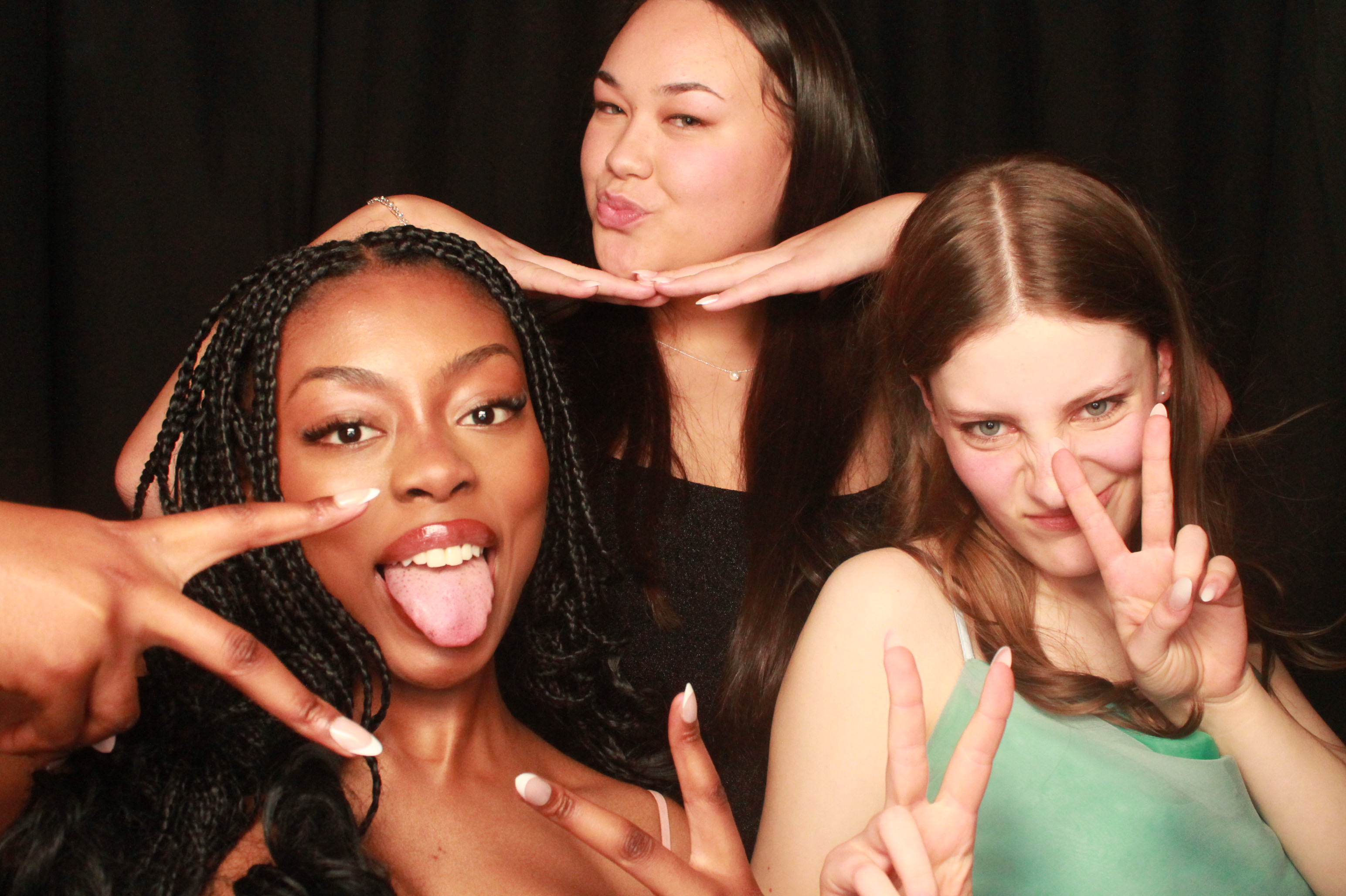 St Orans College Ball 2025 - Booth 2 | View more photos from the event at wgtngallery.classicphotobooths.co.nz/u/wgtncpbgallery/St-Orans-College-Ball-2025-Booth-2