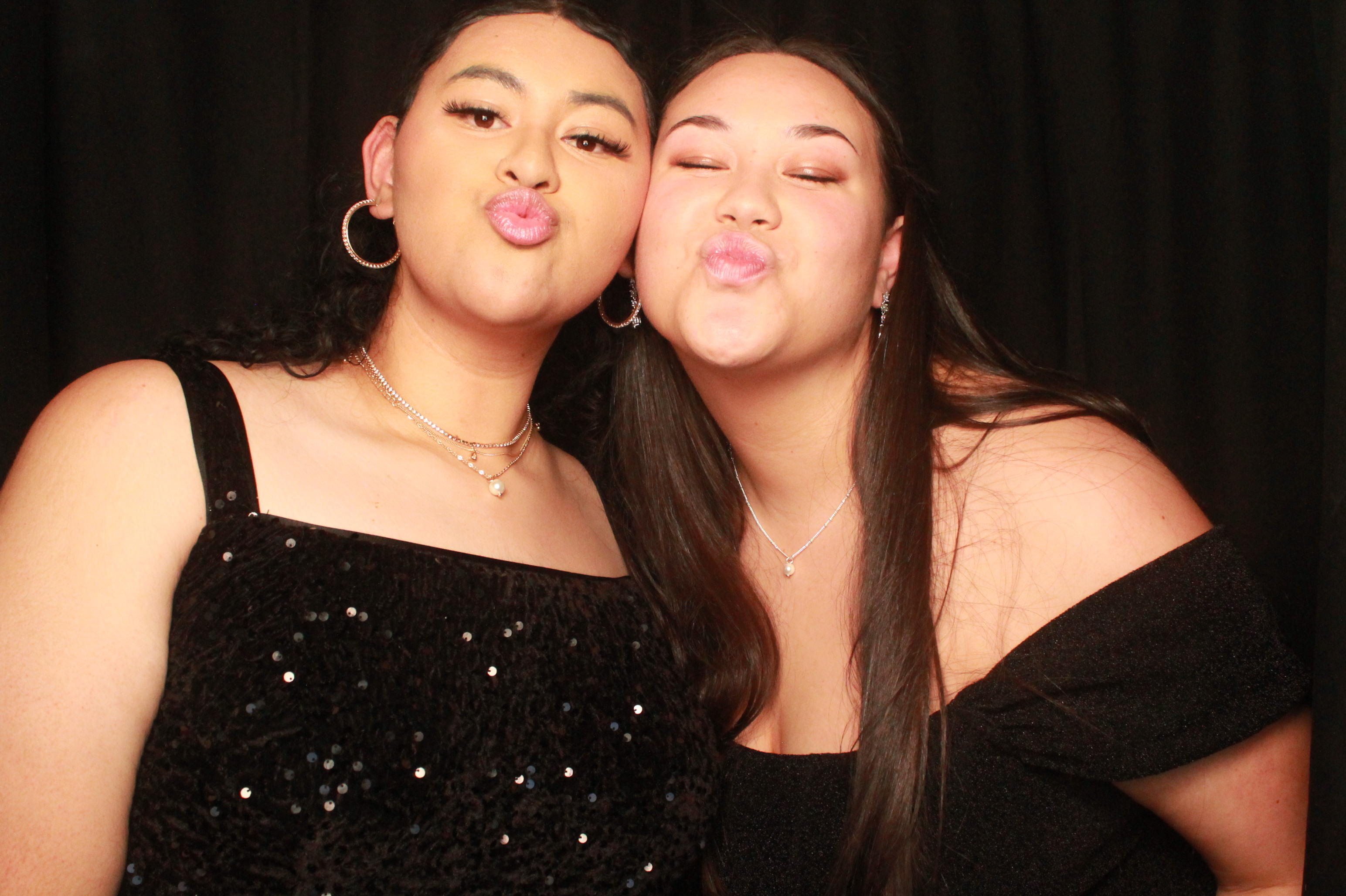 St Orans College Ball 2025 - Booth 2 | View more photos from the event at wgtngallery.classicphotobooths.co.nz/u/wgtncpbgallery/St-Orans-College-Ball-2025-Booth-2