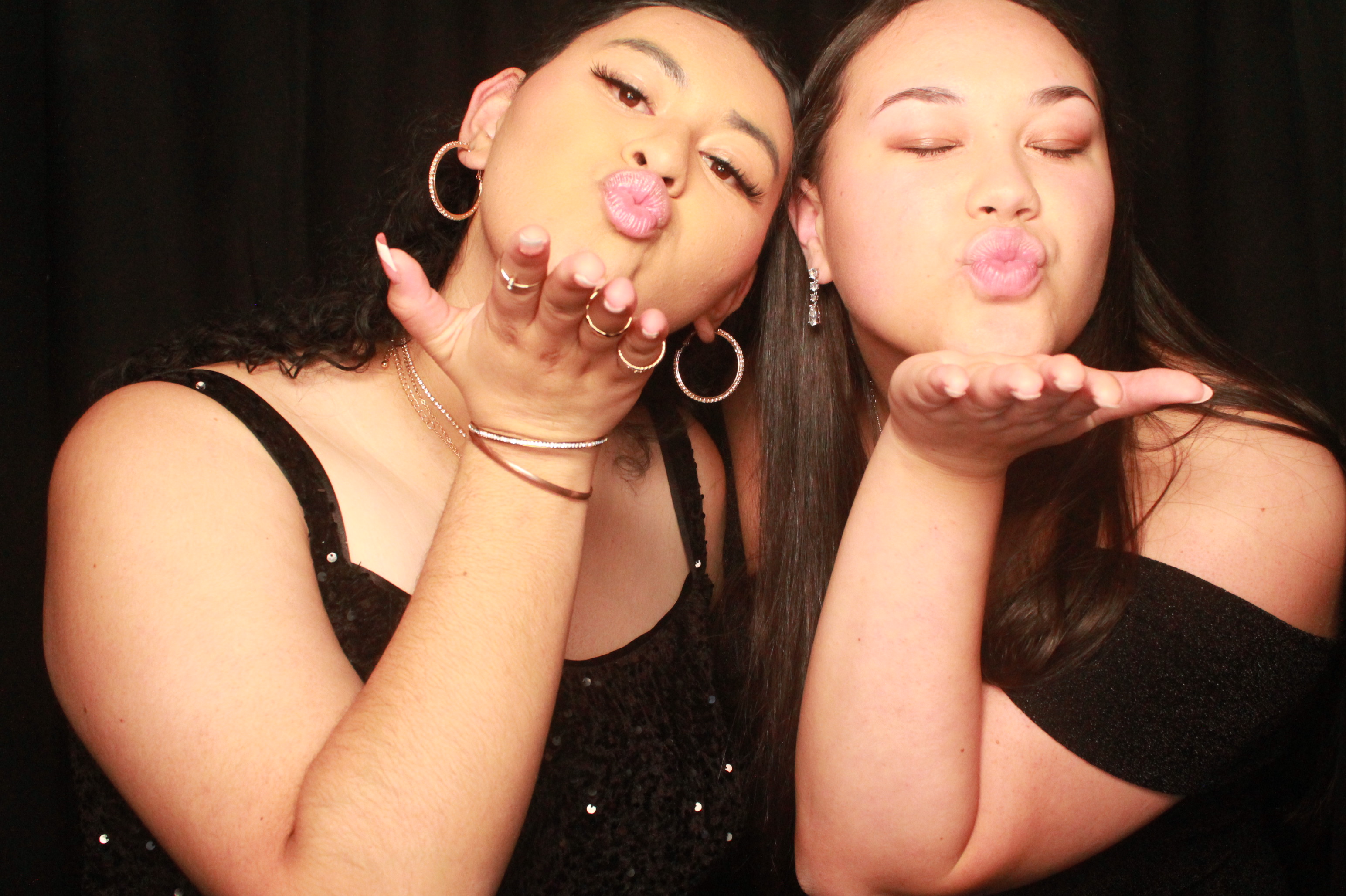 St Orans College Ball 2025 - Booth 2 | View more photos from the event at wgtngallery.classicphotobooths.co.nz/u/wgtncpbgallery/St-Orans-College-Ball-2025-Booth-2