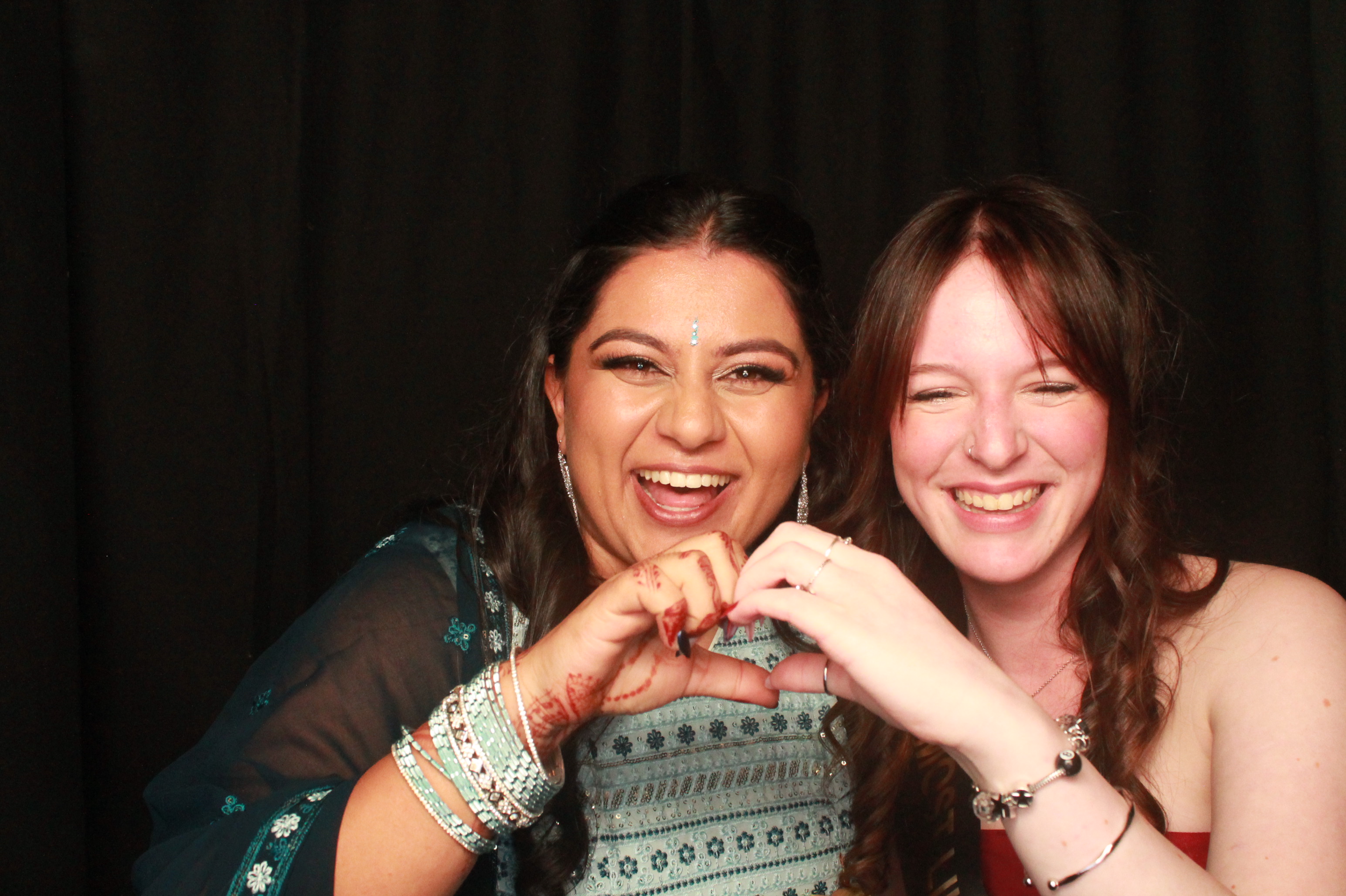 St Orans College Ball 2025 - Booth 2 | View more photos from the event at wgtngallery.classicphotobooths.co.nz/u/wgtncpbgallery/St-Orans-College-Ball-2025-Booth-2