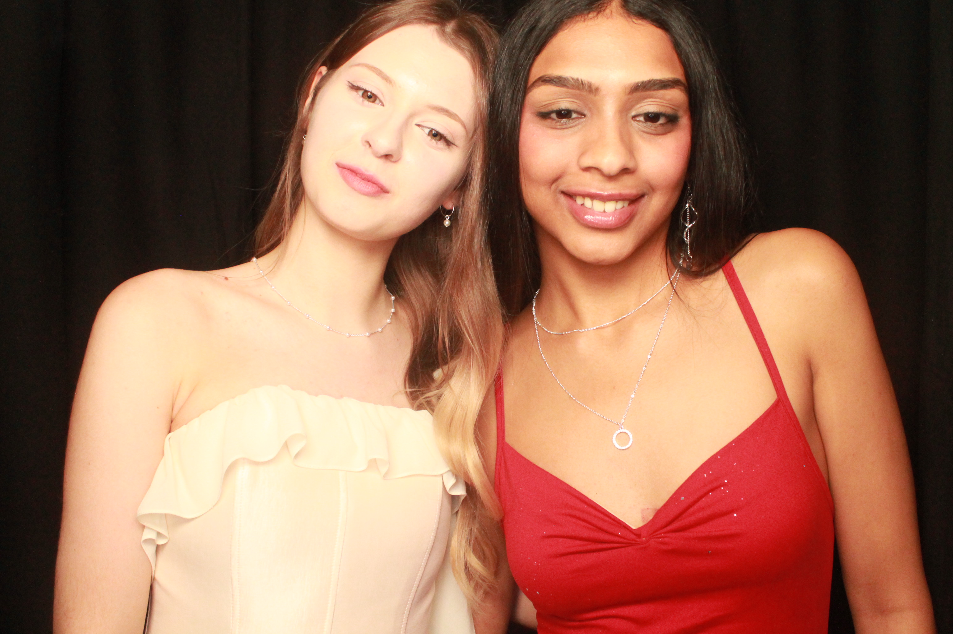 St Orans College Ball 2025 - Booth 2 | View more photos from the event at wgtngallery.classicphotobooths.co.nz/u/wgtncpbgallery/St-Orans-College-Ball-2025-Booth-2