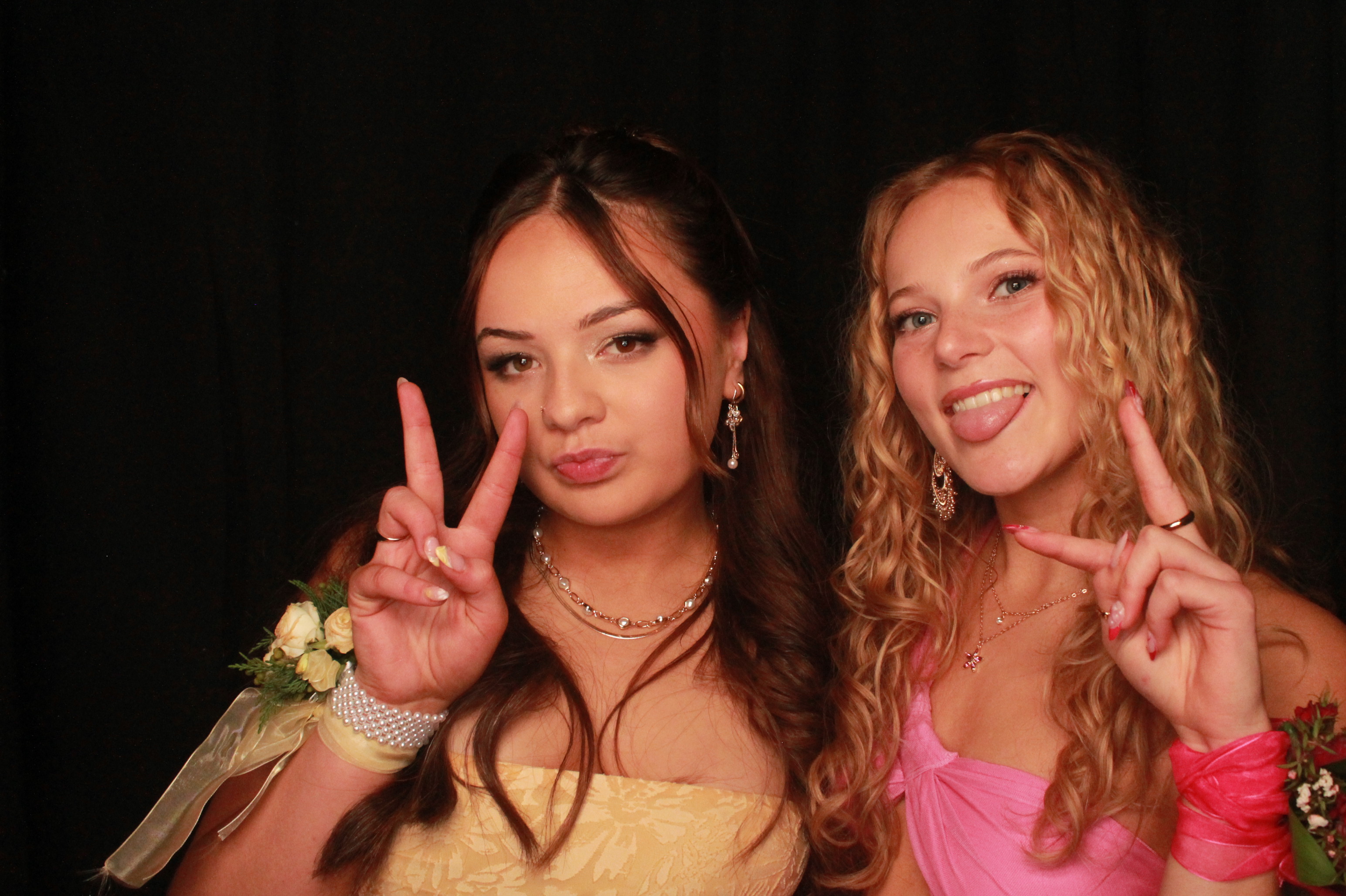 St Orans College Ball 2025 - Booth 2 | View more photos from the event at wgtngallery.classicphotobooths.co.nz/u/wgtncpbgallery/St-Orans-College-Ball-2025-Booth-2