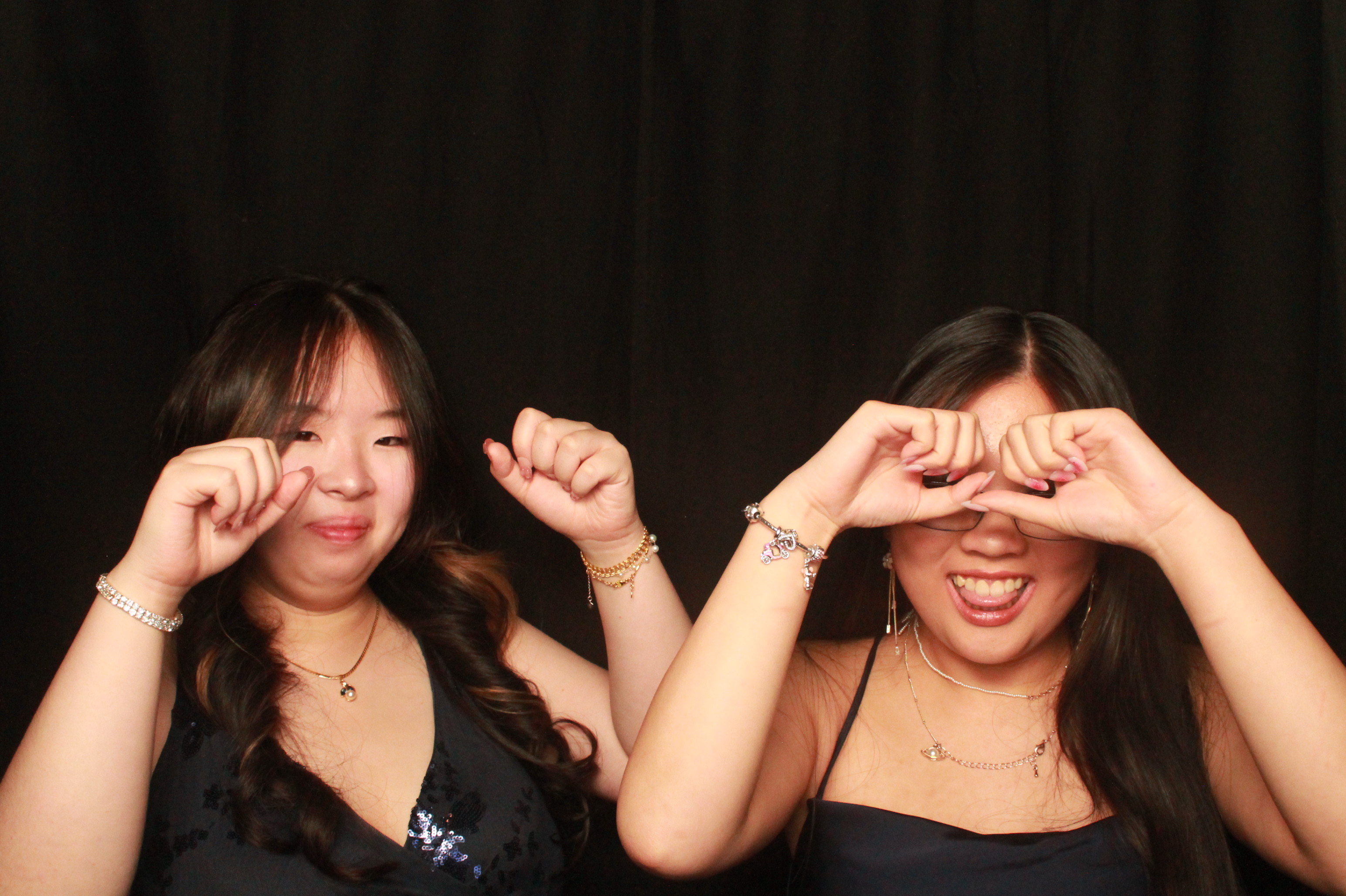 St Orans College Ball 2025 - Booth 2 | View more photos from the event at wgtngallery.classicphotobooths.co.nz/u/wgtncpbgallery/St-Orans-College-Ball-2025-Booth-2