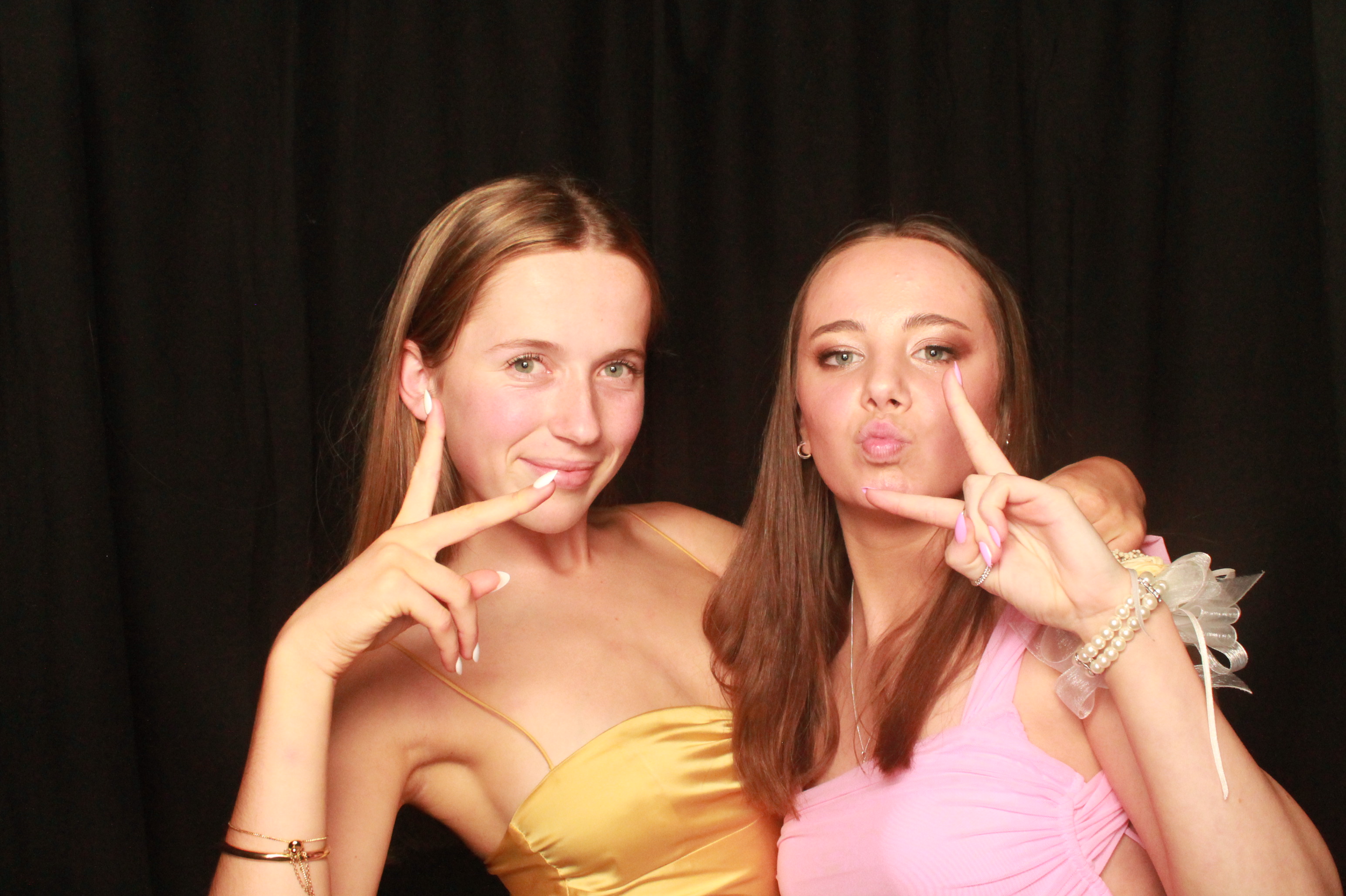 St Orans College Ball 2025 - Booth 2 | View more photos from the event at wgtngallery.classicphotobooths.co.nz/u/wgtncpbgallery/St-Orans-College-Ball-2025-Booth-2