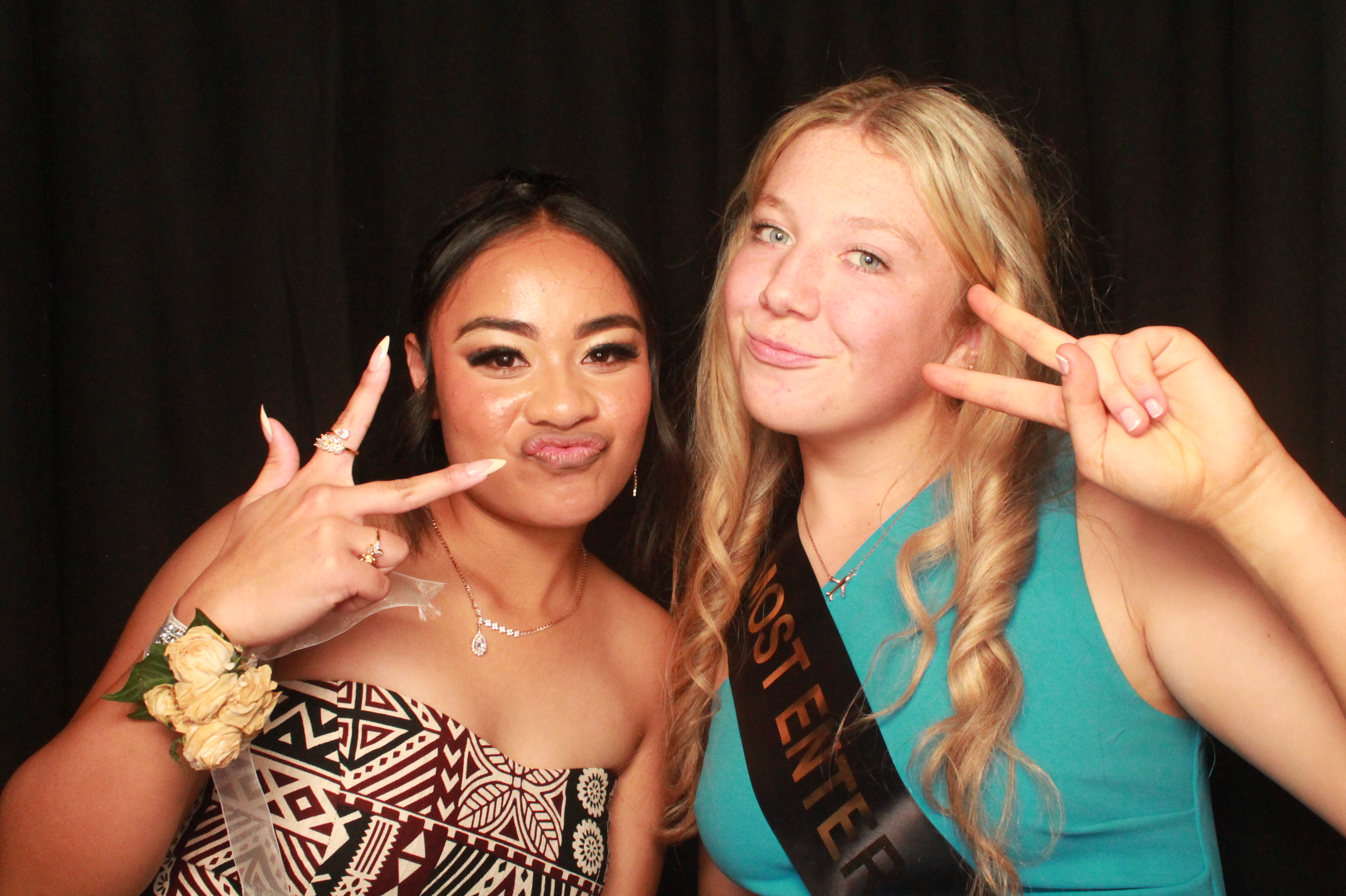 St Orans College Ball 2025 - Booth 2 | View more photos from the event at wgtngallery.classicphotobooths.co.nz/u/wgtncpbgallery/St-Orans-College-Ball-2025-Booth-2