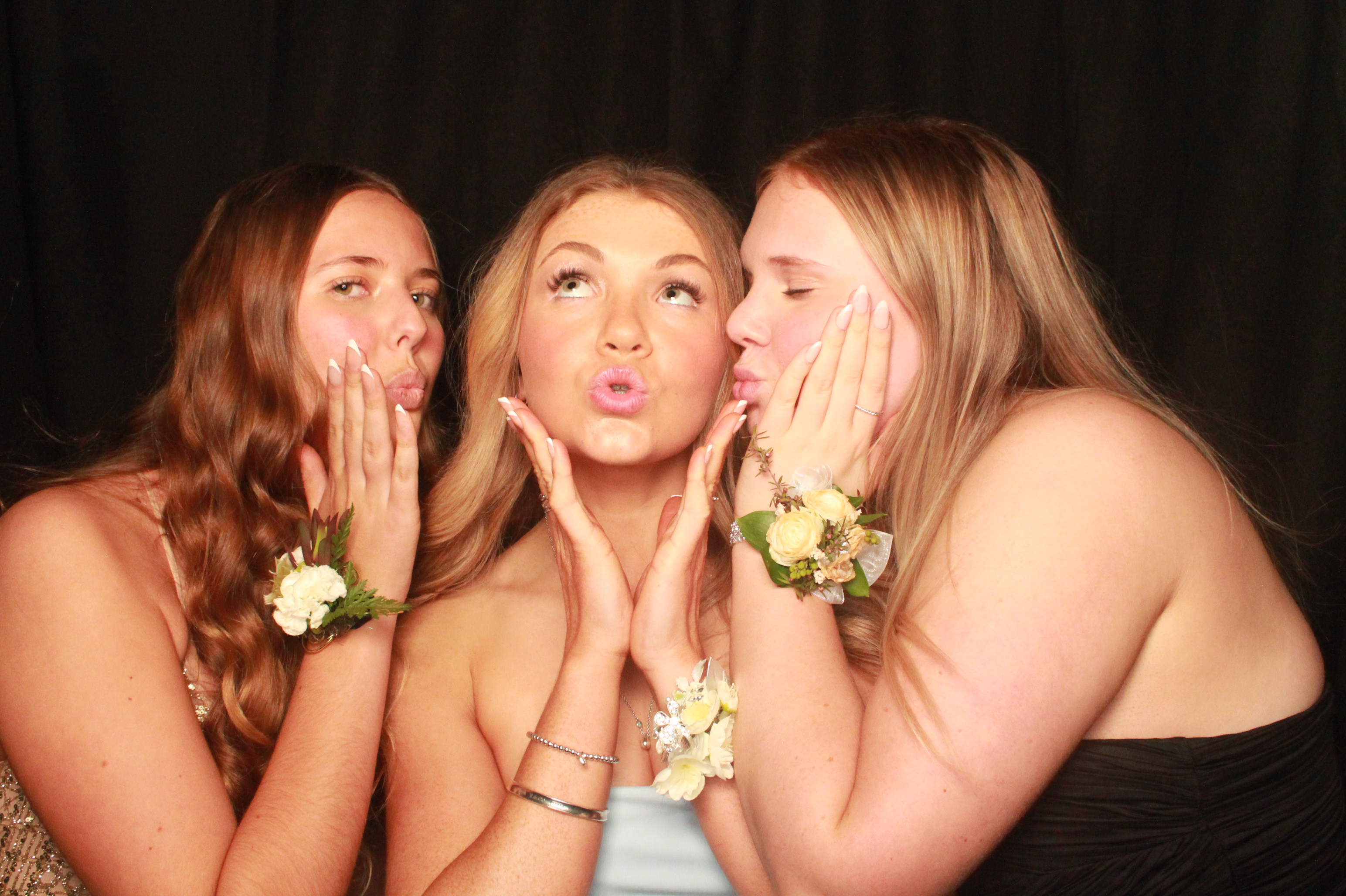 St Orans College Ball 2025 - Booth 2 | View more photos from the event at wgtngallery.classicphotobooths.co.nz/u/wgtncpbgallery/St-Orans-College-Ball-2025-Booth-2