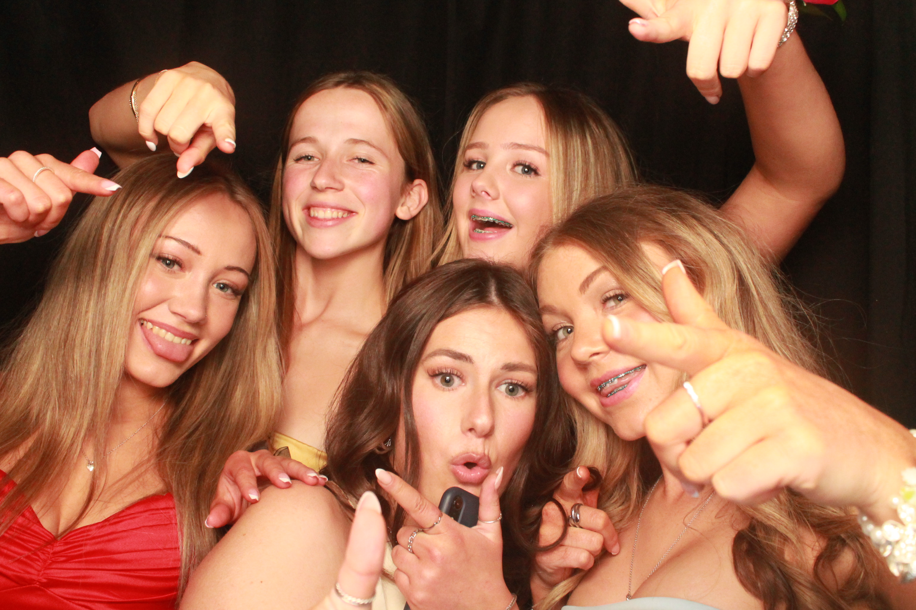 St Orans College Ball 2025 - Booth 2 | View more photos from the event at wgtngallery.classicphotobooths.co.nz/u/wgtncpbgallery/St-Orans-College-Ball-2025-Booth-2