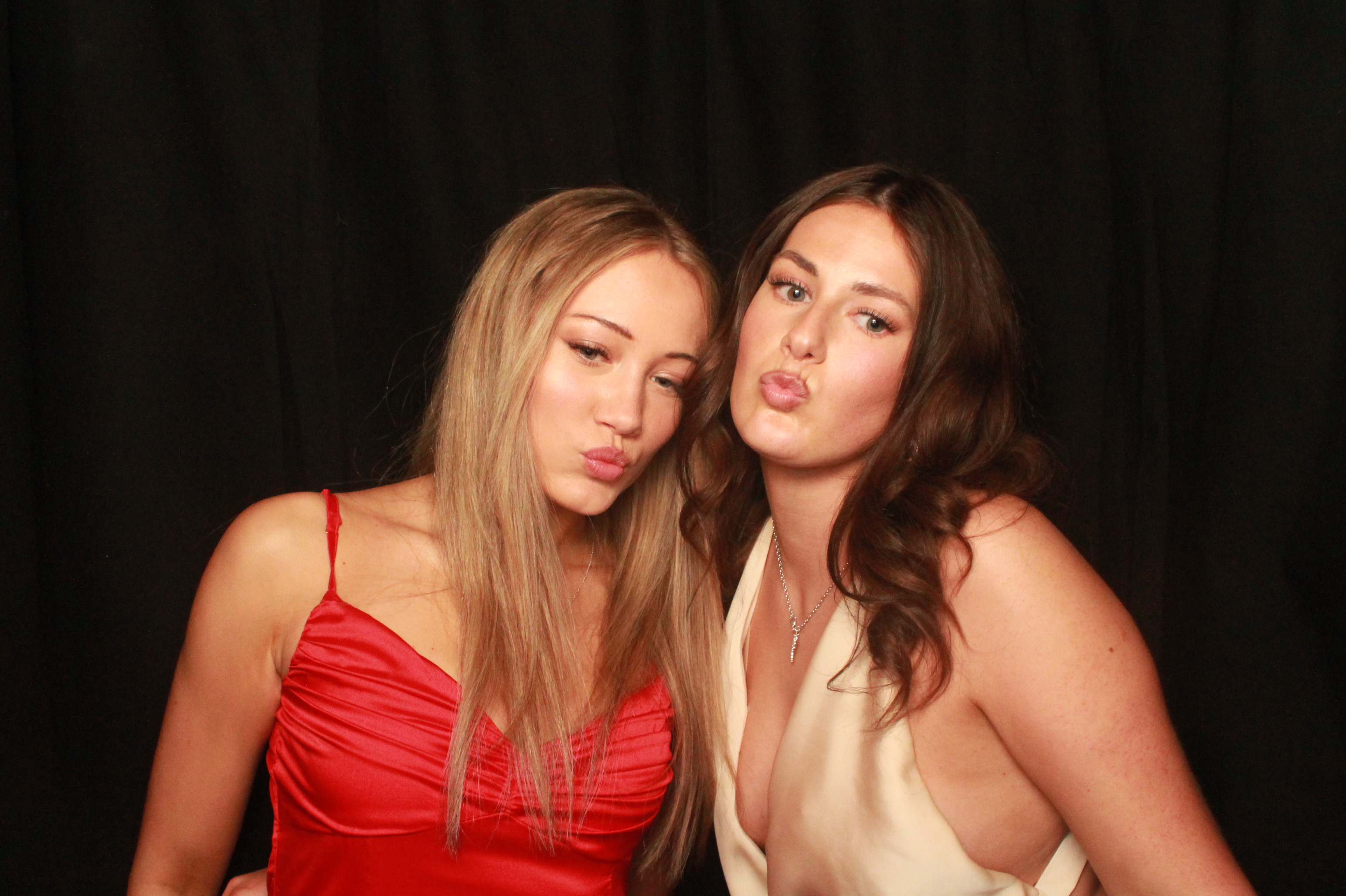 St Orans College Ball 2025 - Booth 2 | View more photos from the event at wgtngallery.classicphotobooths.co.nz/u/wgtncpbgallery/St-Orans-College-Ball-2025-Booth-2