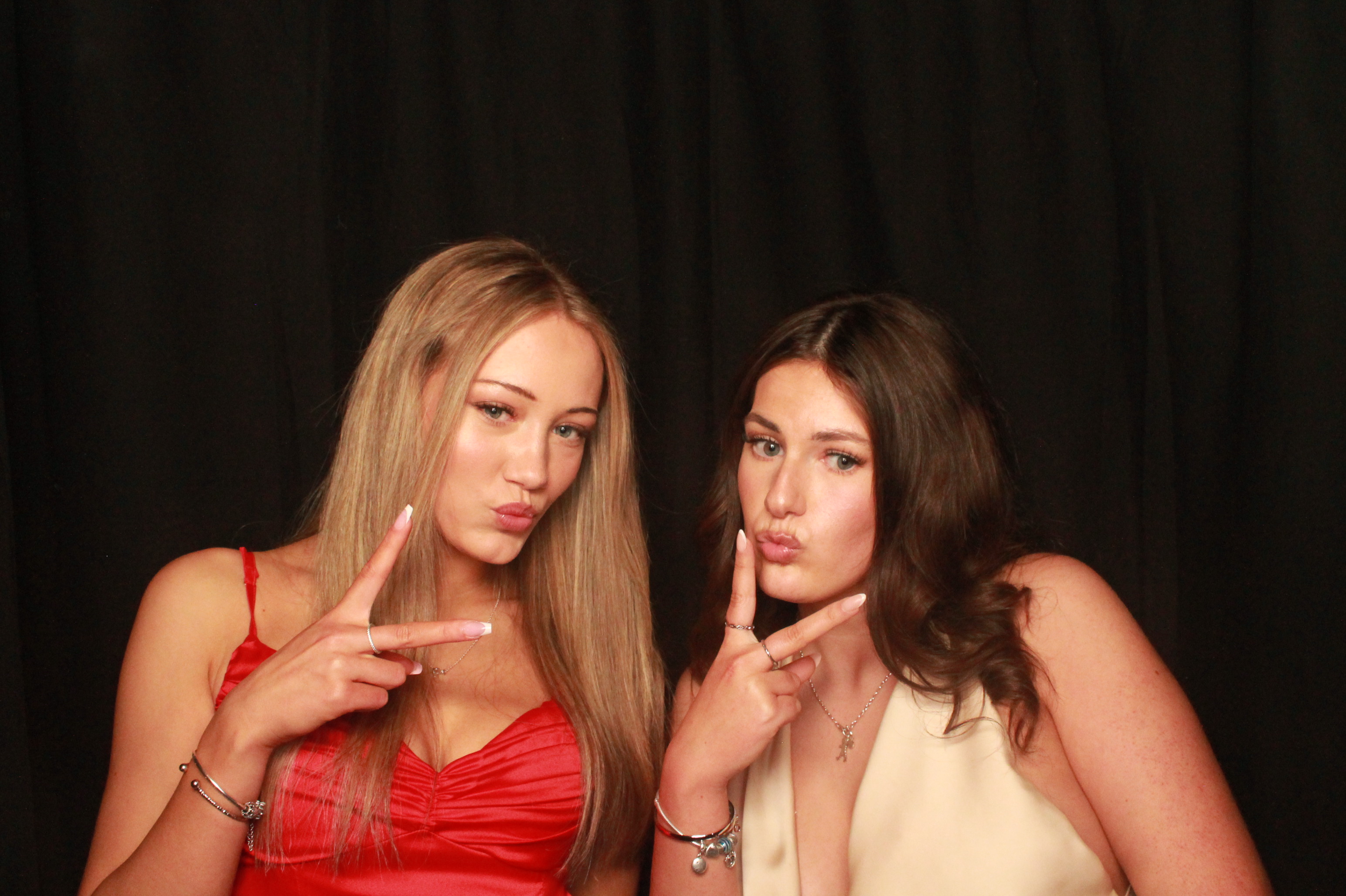 St Orans College Ball 2025 - Booth 2 | View more photos from the event at wgtngallery.classicphotobooths.co.nz/u/wgtncpbgallery/St-Orans-College-Ball-2025-Booth-2