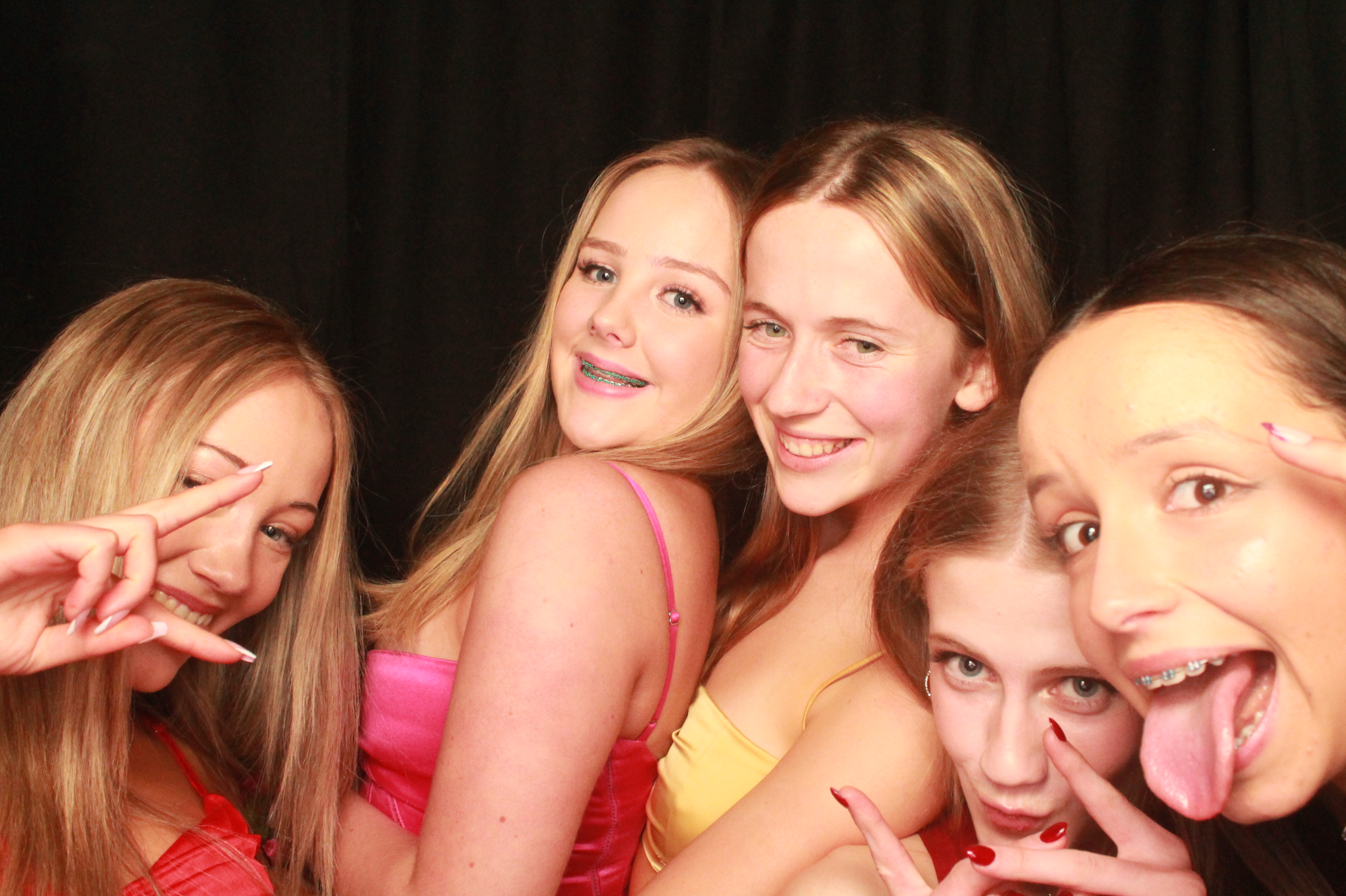 St Orans College Ball 2025 - Booth 2 | View more photos from the event at wgtngallery.classicphotobooths.co.nz/u/wgtncpbgallery/St-Orans-College-Ball-2025-Booth-2